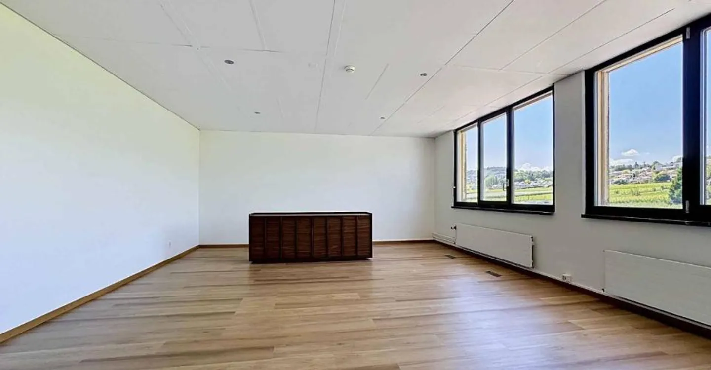 Office - Photo 5 of 6