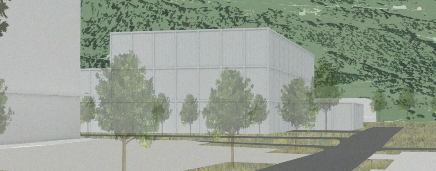 Spacious commercial space with ground-level access - Photo 2 of 3