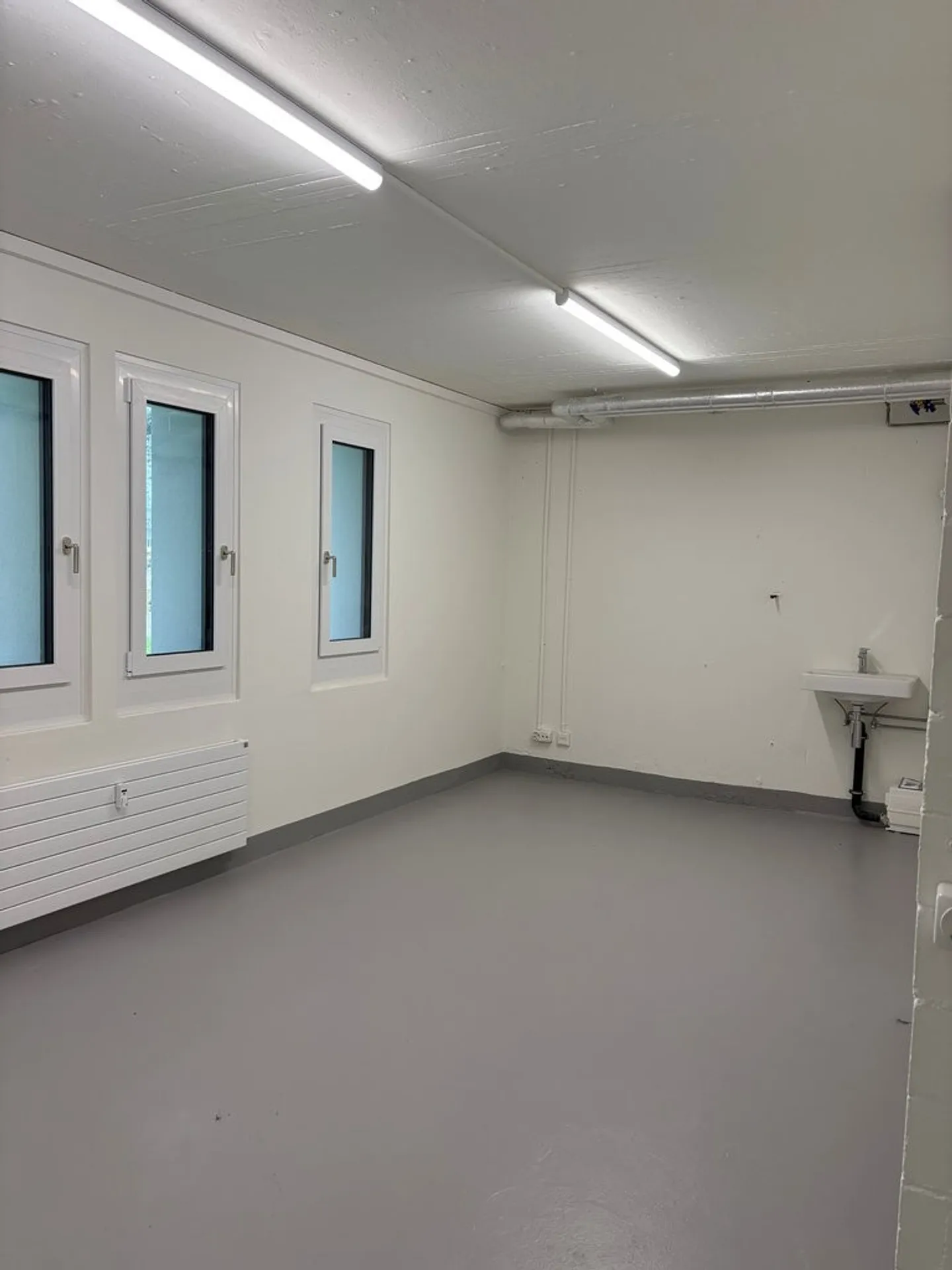 Salle de loisirs pratique au rez-de-chaussée - 20 m2 - Photo 2 sur 4