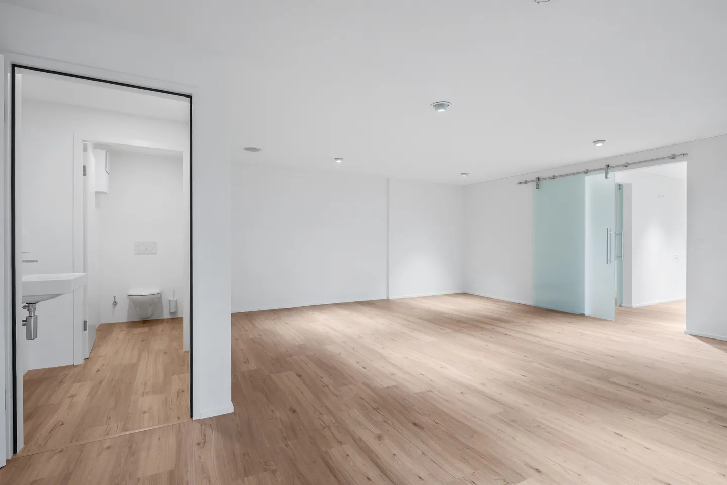 Charming office space in the heart of Winterthur - Photo 3 of 10