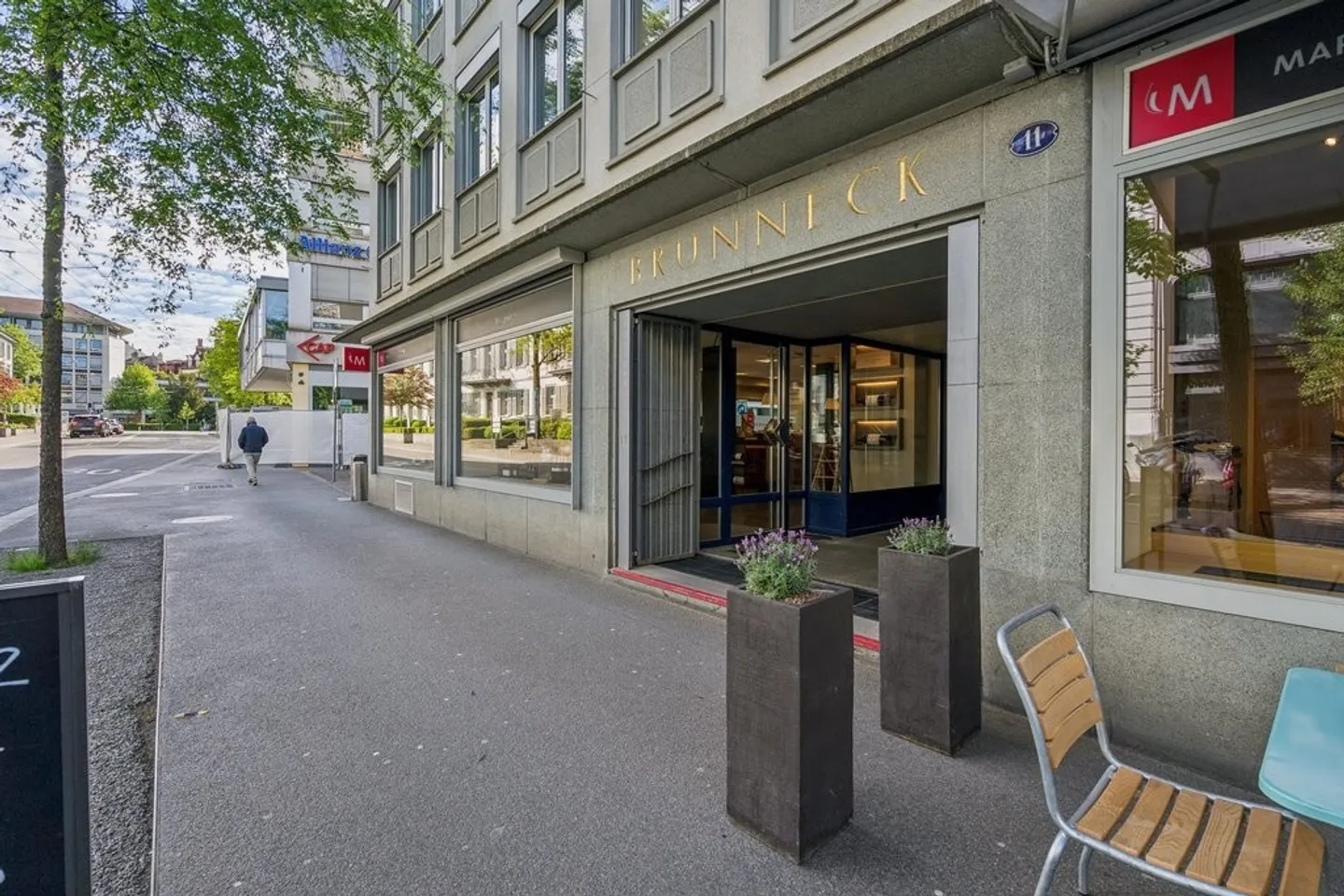 Attractive office space in the heart of St. Gallen - Photo 2 of 10