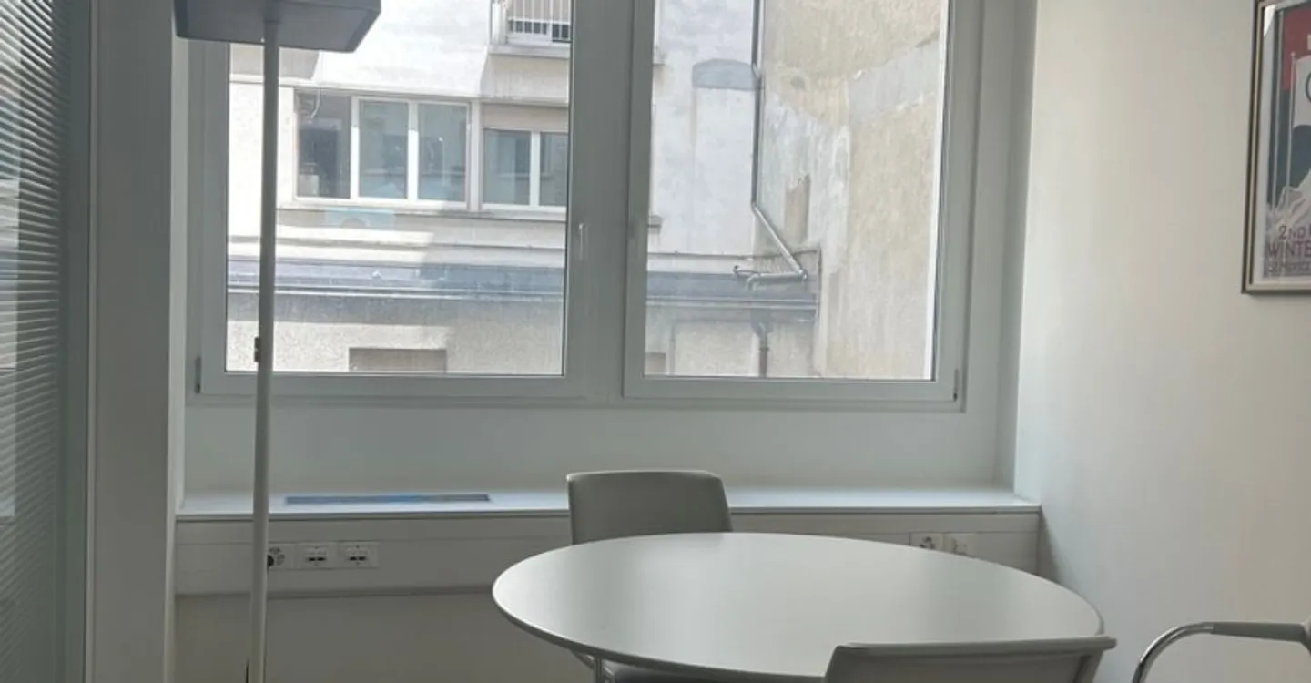 Bureau spacieux à Lausanne - Photo 7 sur 9