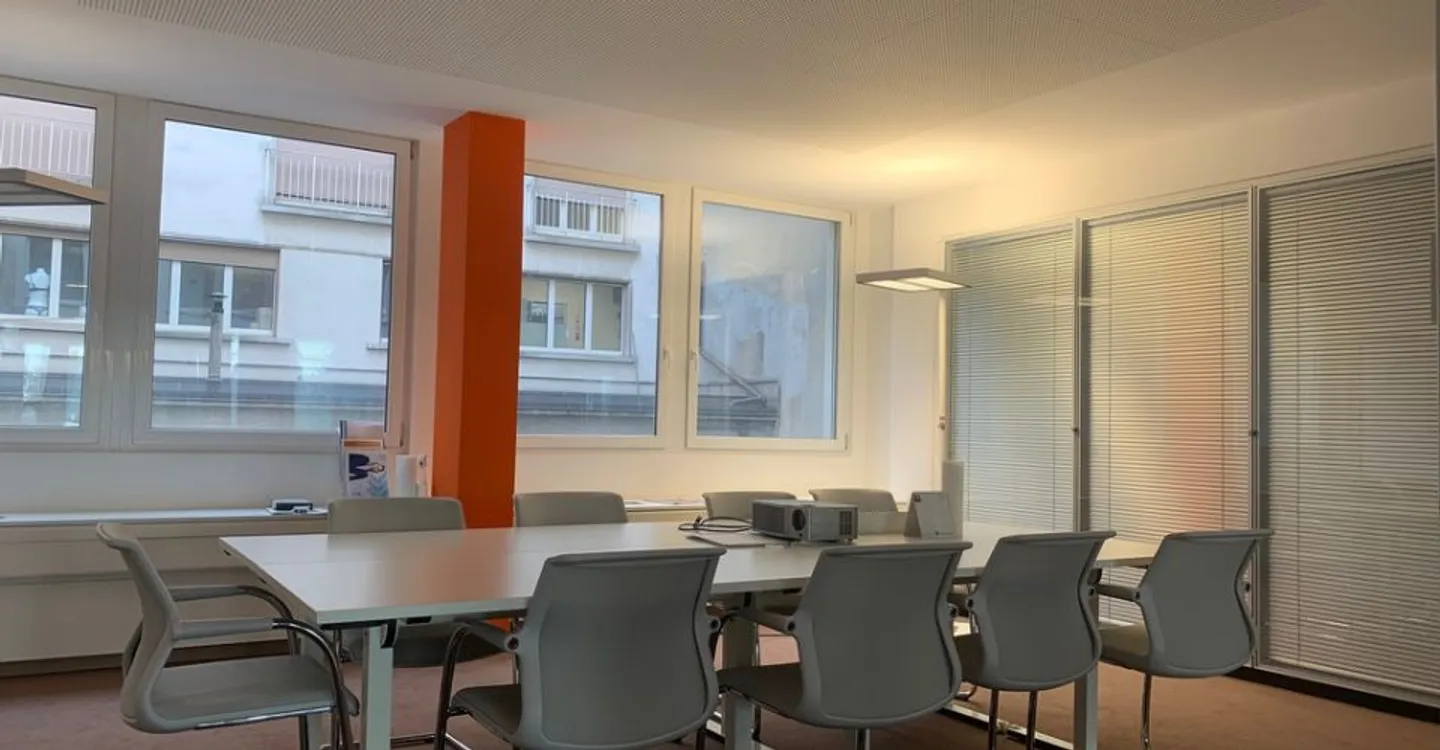 Bureau spacieux à Lausanne - Photo 5 sur 9