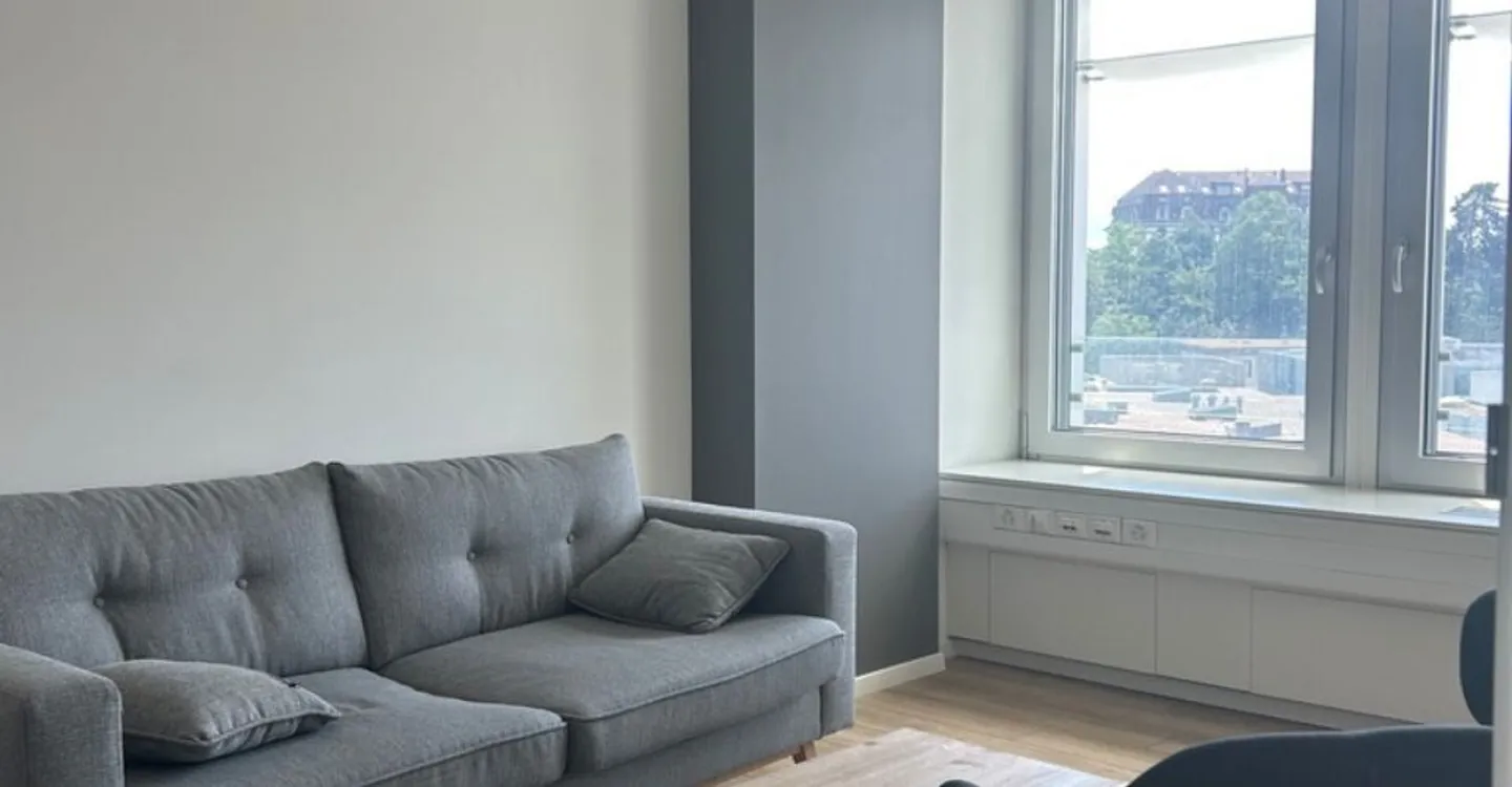 Bureau spacieux à Lausanne - Photo 6 sur 9