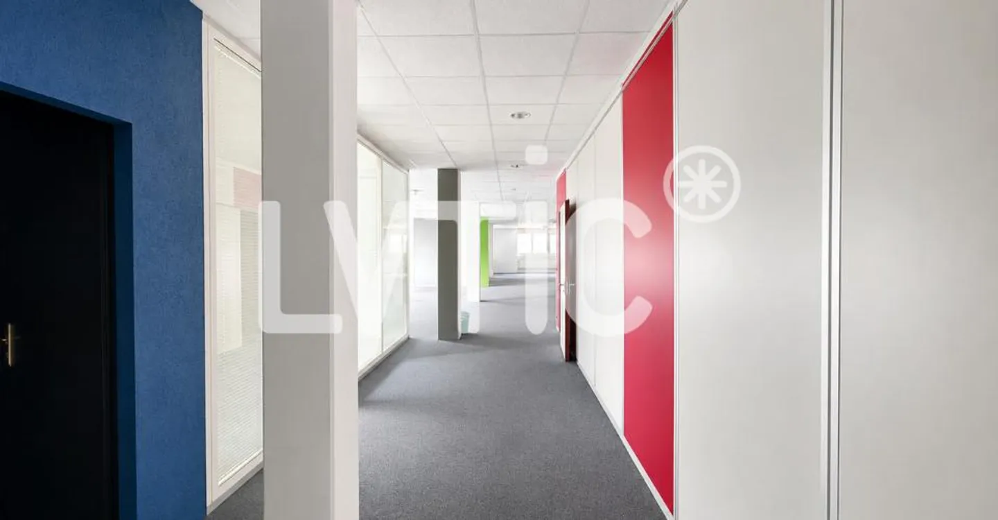 Espace Commercial Spacieux à Renens - Photo 7 sur 11
