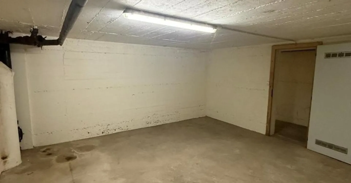 Storage in the 1st basement, in downtown Lausanne for rent - Photo 3 of 3