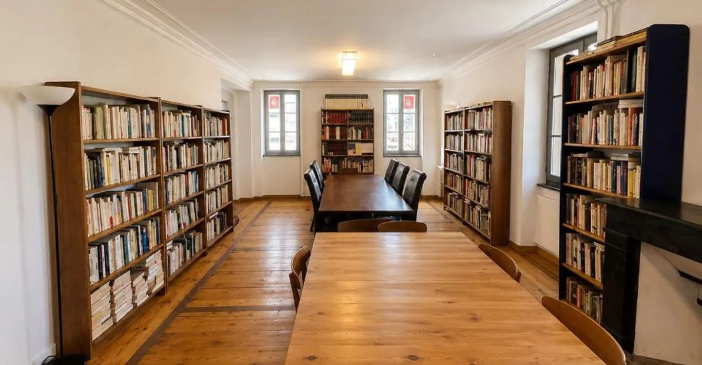Bureau spacieux à Chêne-Bourg - Photo 5 sur 9