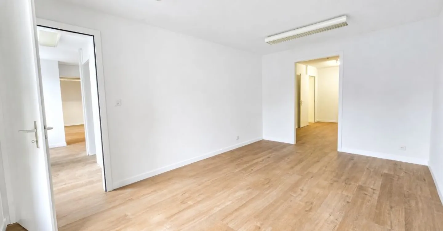 Espace Commercial à Bulle - Photo 7 sur 12