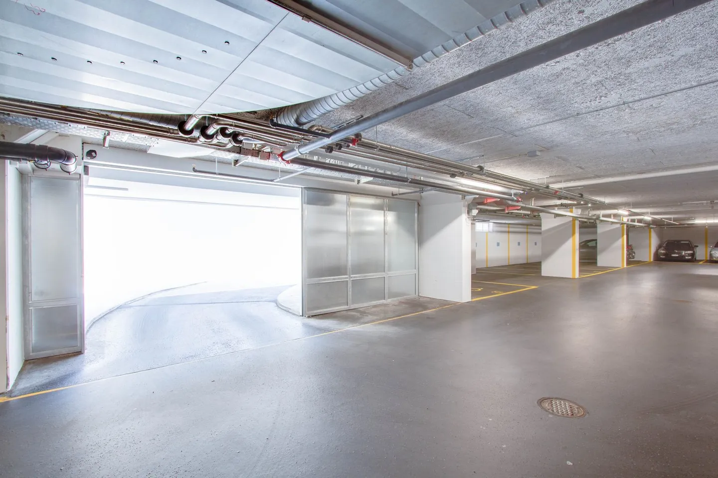 Your new workplace at a lofty height - Photo 3 of 8
