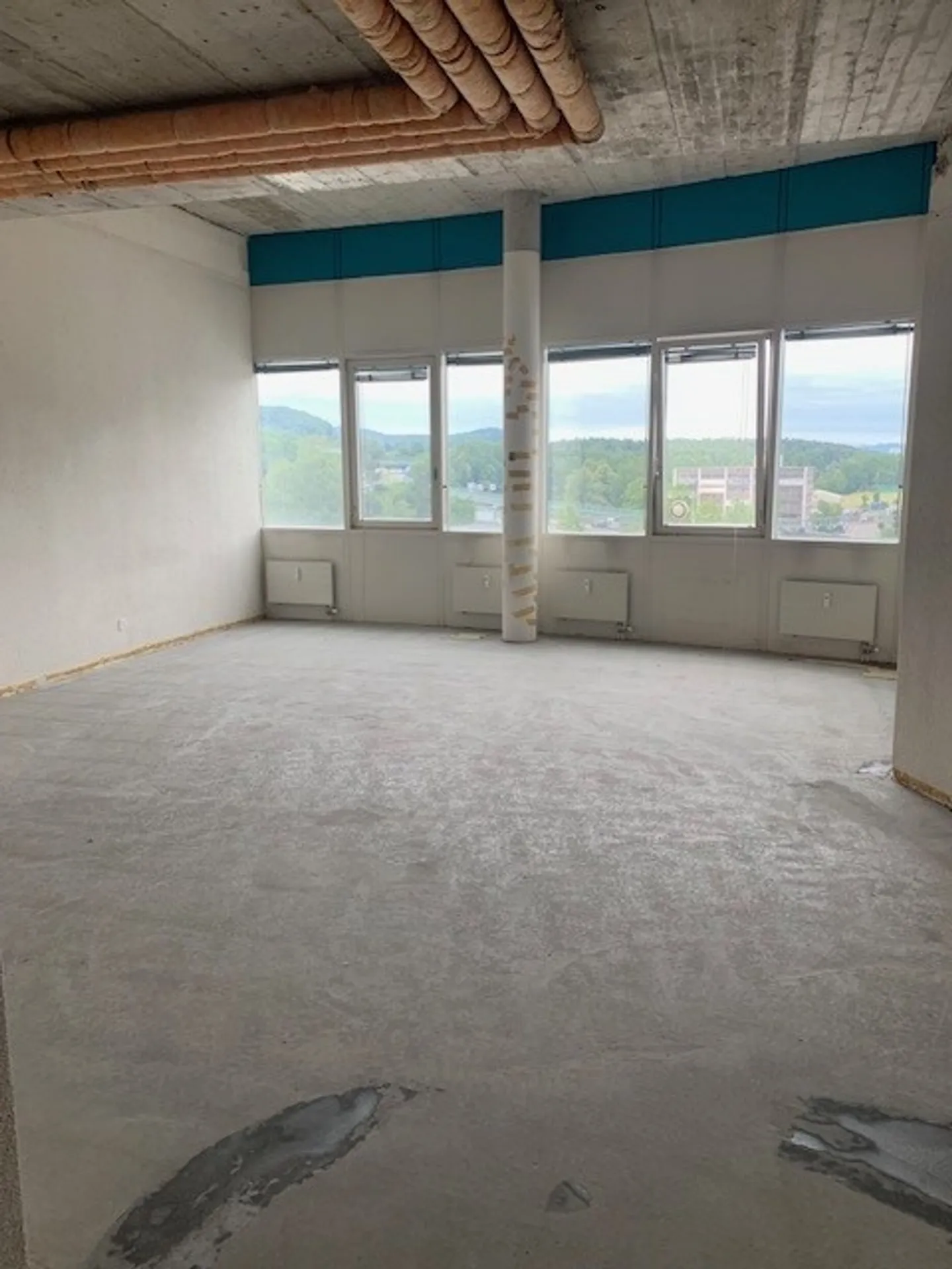 Your new workplace at a lofty height - Photo 6 of 8