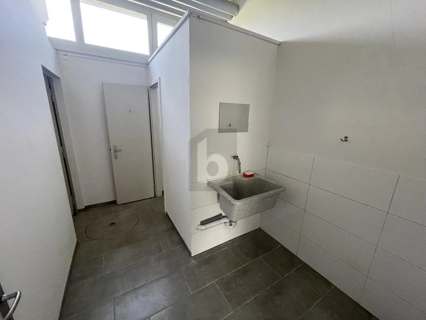 CONDIZIONI IDEALI PER IL TUO BUSINESS - Foto 3 di 6