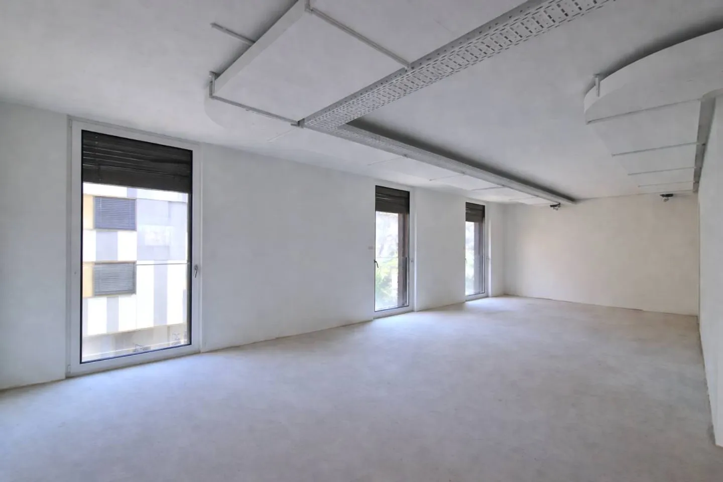Last divisible commercial space of 269 to 739 m2 in a dynamic neighborhood under development. - Photo 7 of 10