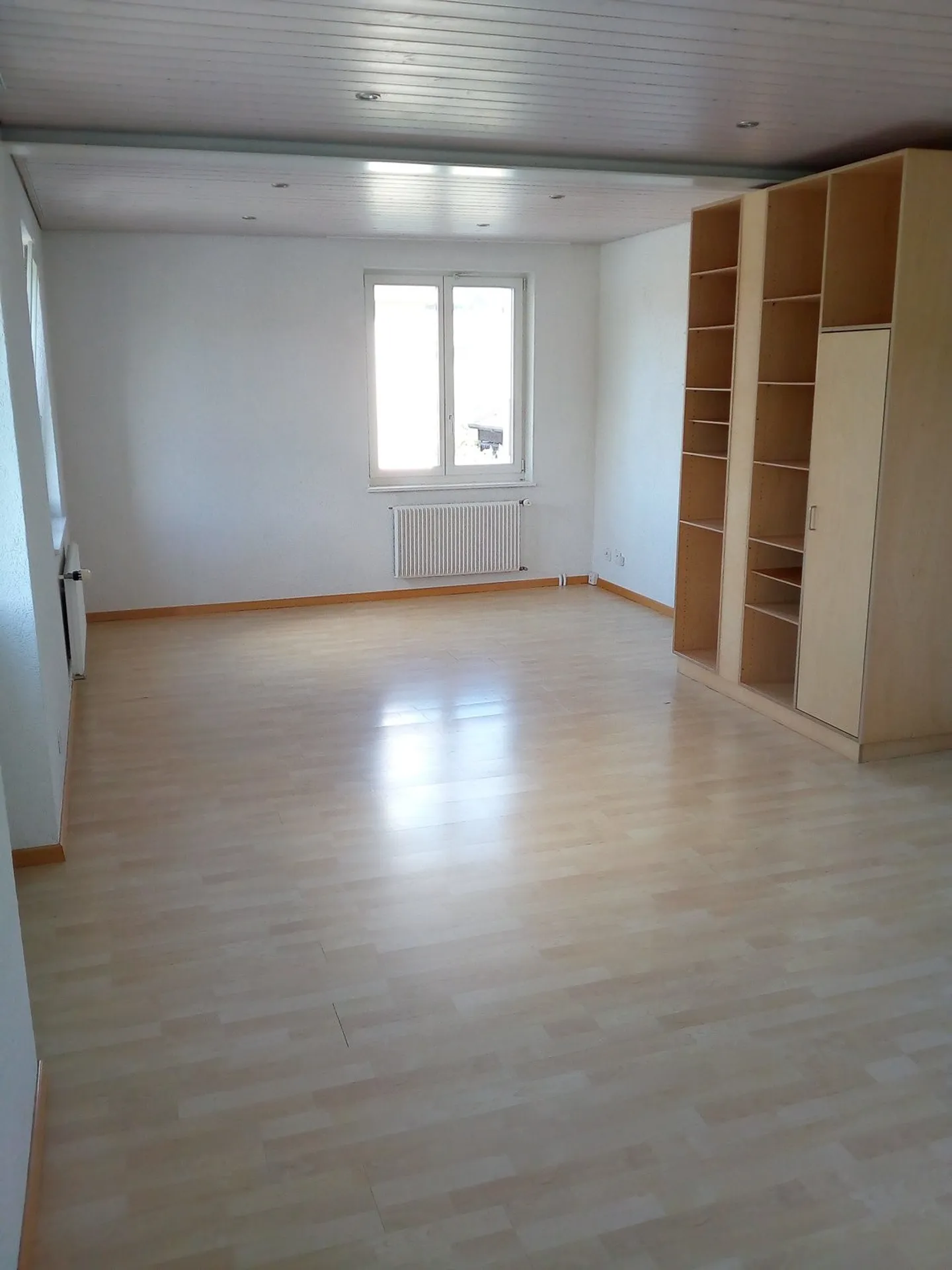 Vielseitige Bürofläche in Aarberg - Foto 1 von 2
