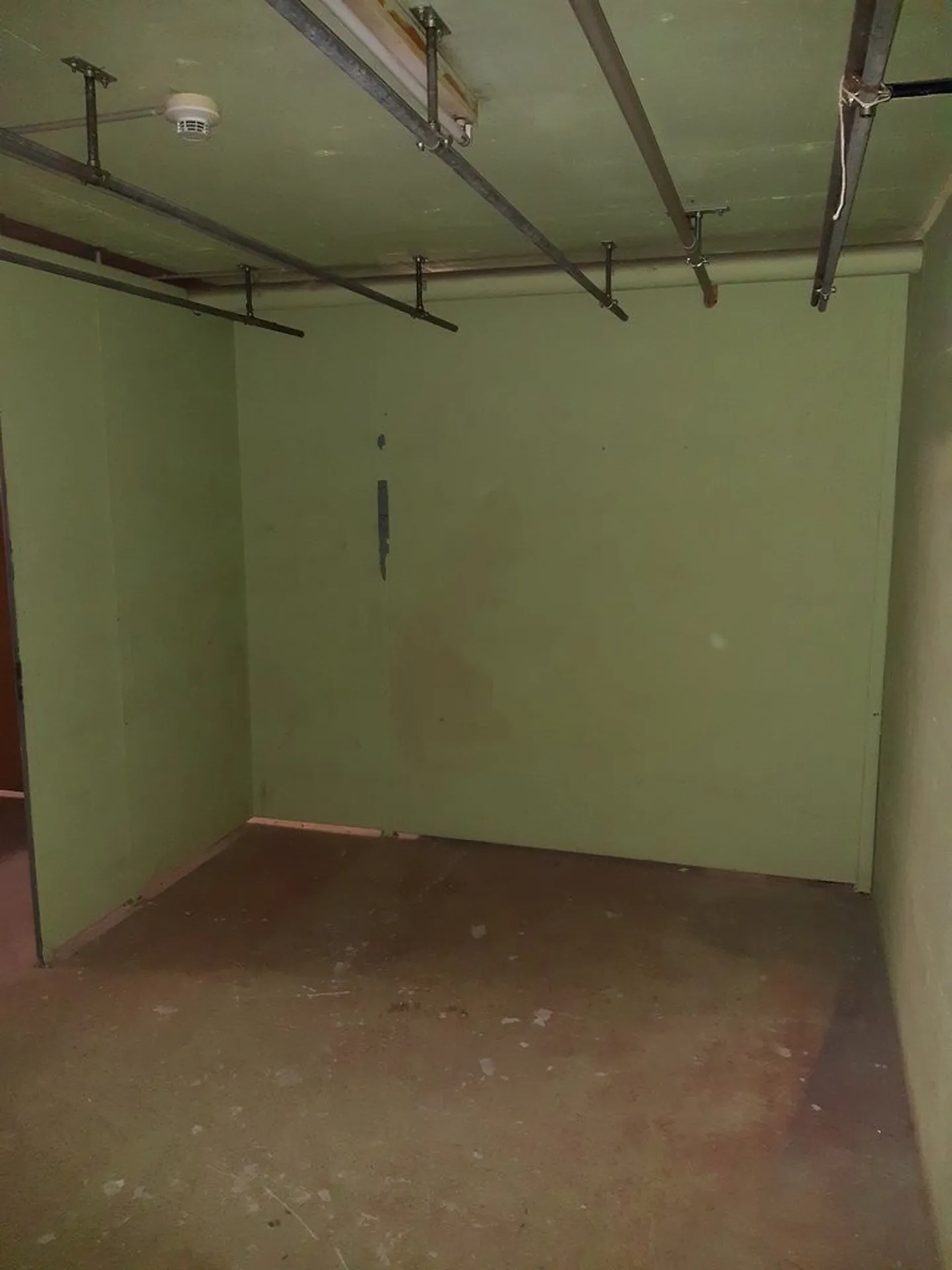 Storage room in Neumarkt Oerlikon! - Photo 3 of 3