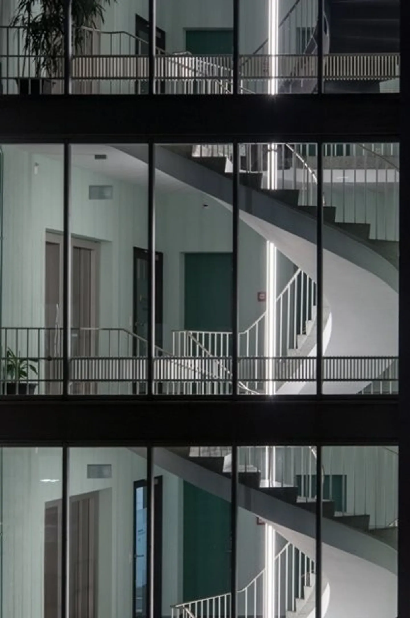 Your new workplace in a central location! - Photo 7 of 11