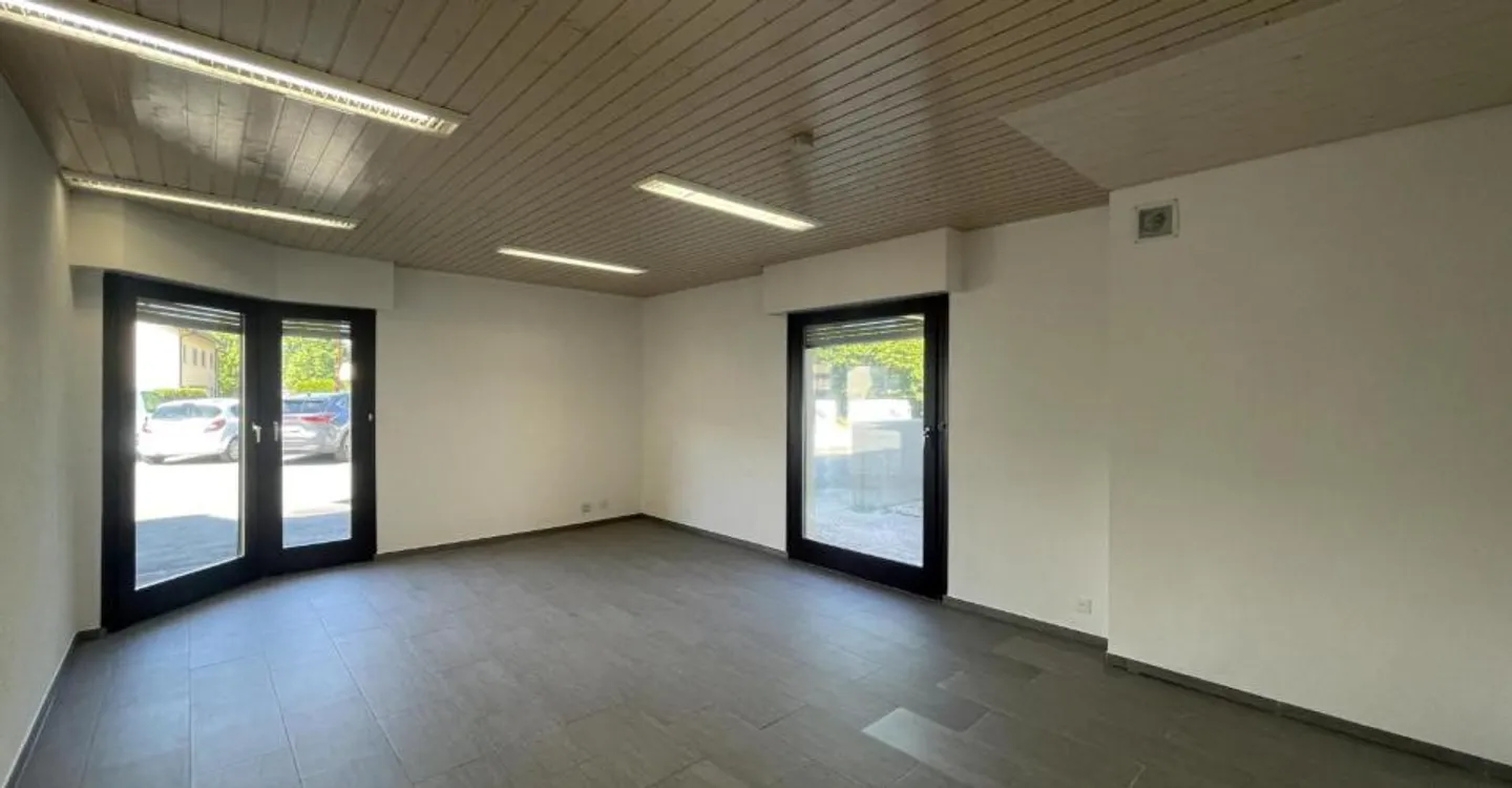 Büro - Foto 1 von 8