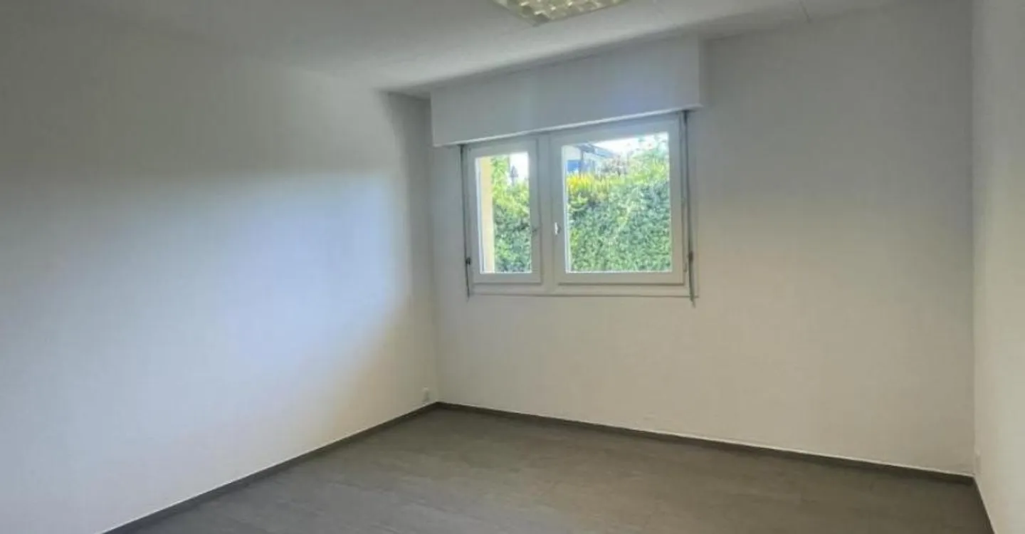 Büro - Foto 1 von 7