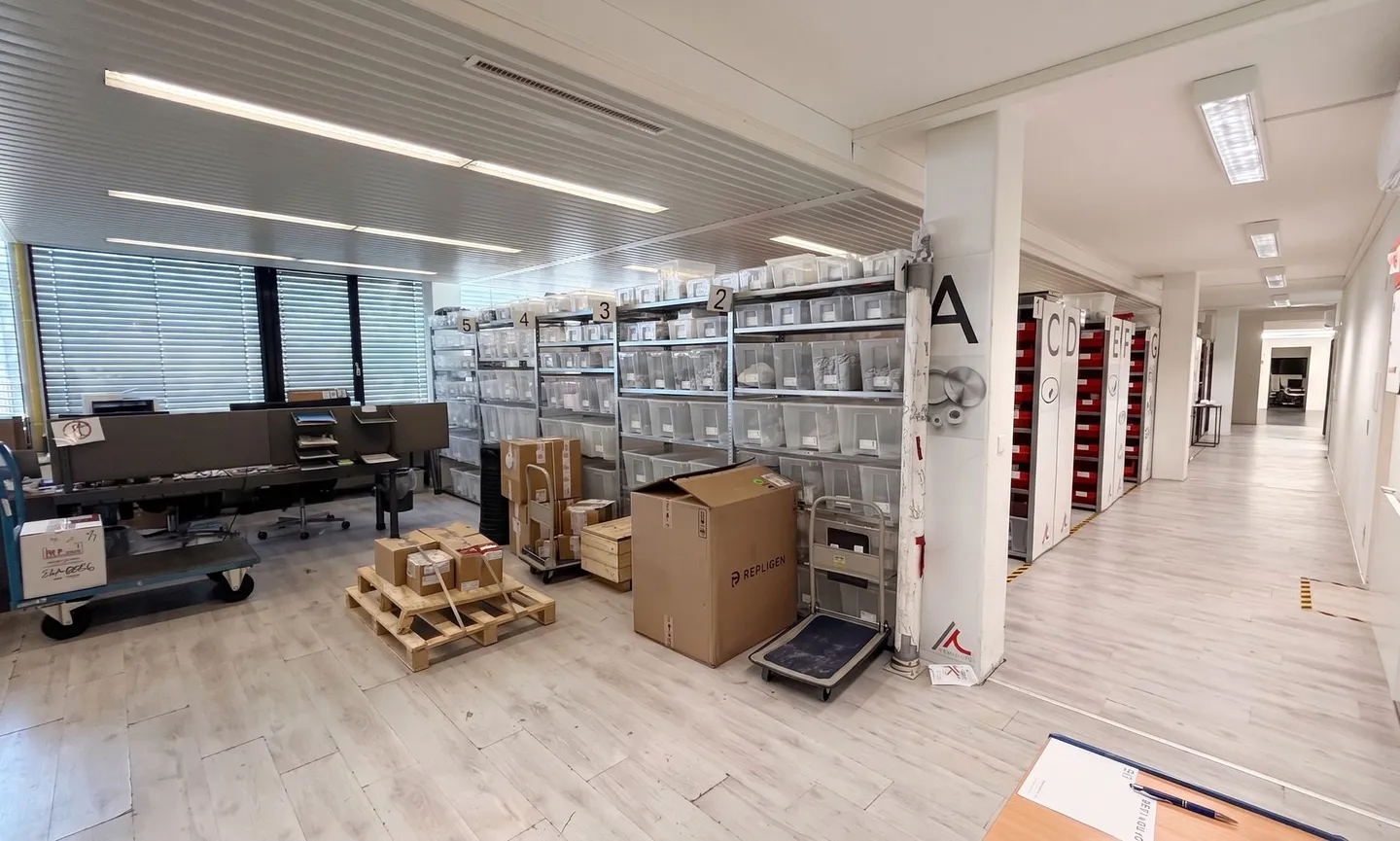 Locali versatili in una posizione centrale - Foto 4 di 13