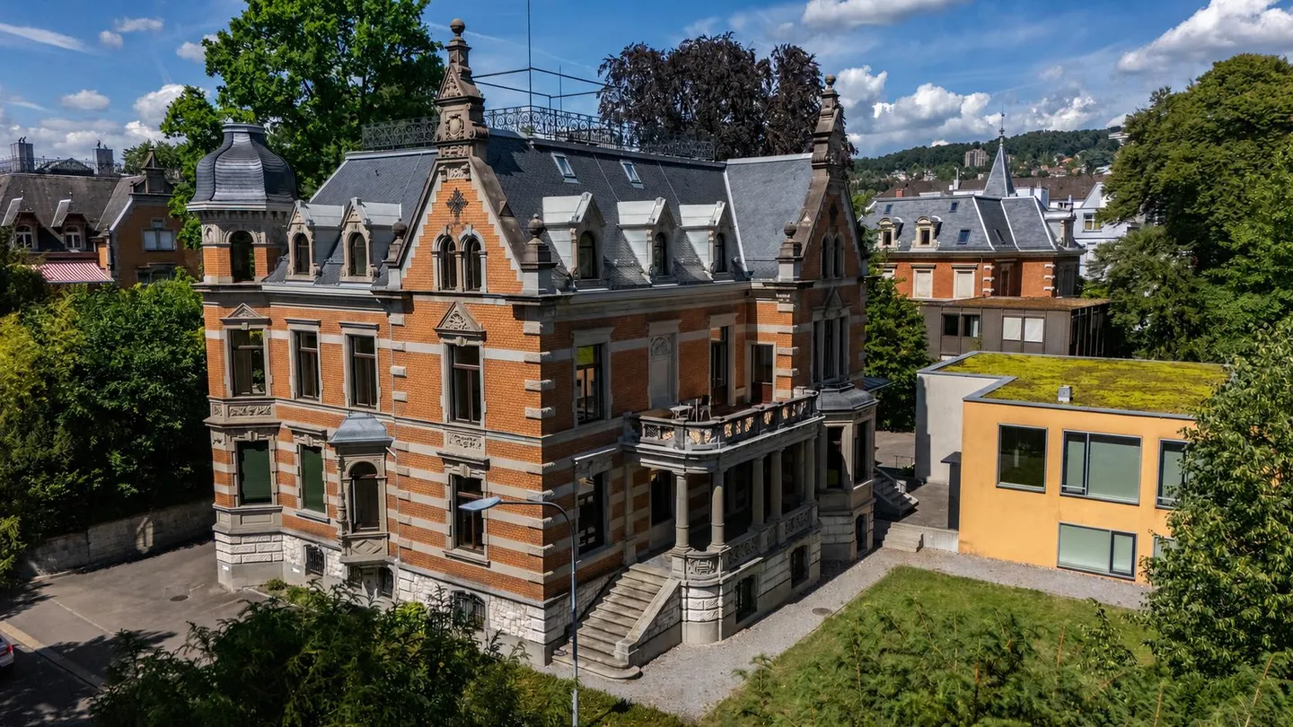 Annuncio del progetto: Villa Rosenbühl - storico. elegante. centrale. - Foto 1 di 13