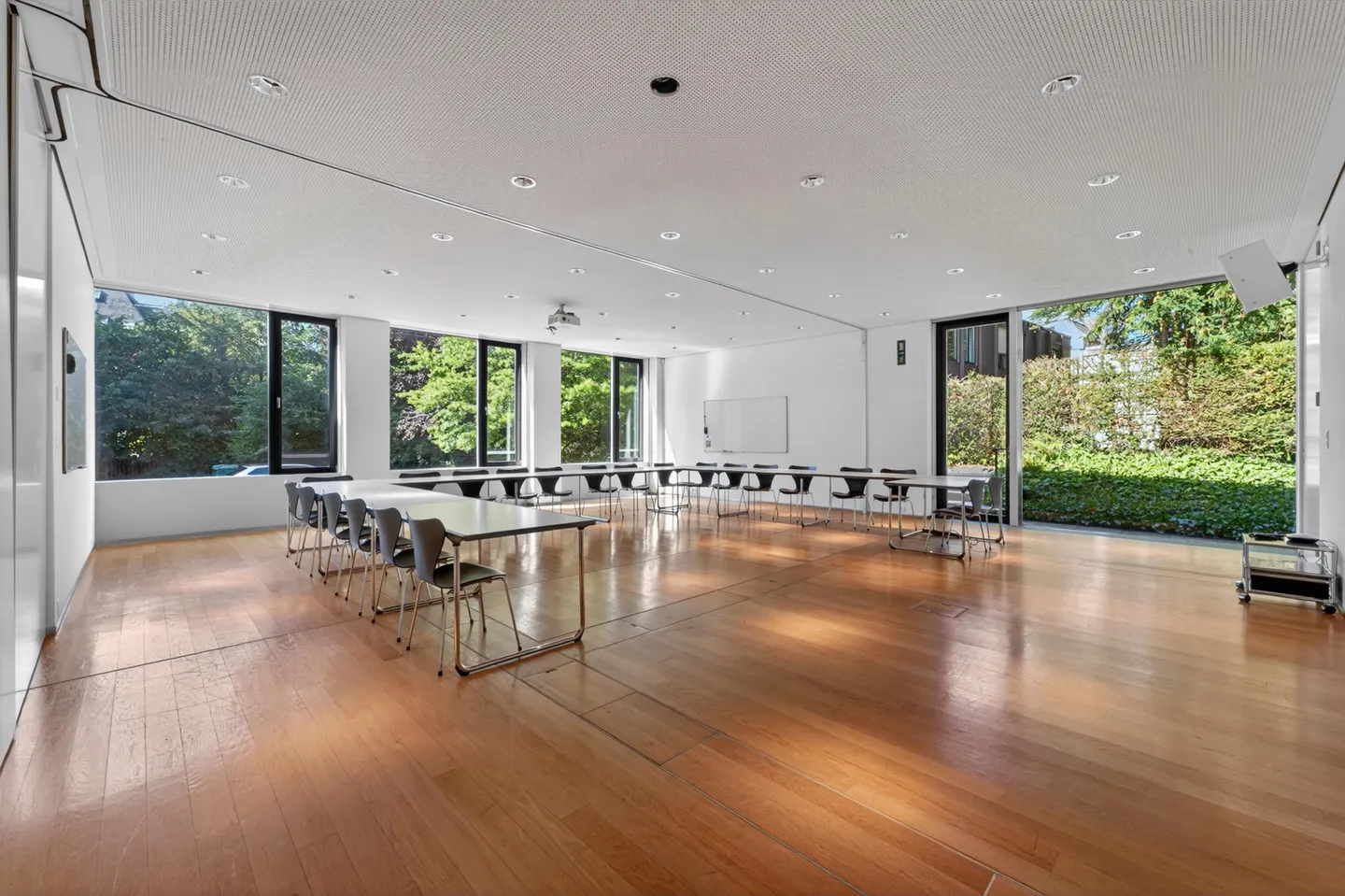Annuncio del progetto: Villa Rosenbühl - storico. elegante. centrale. - Foto 13 di 13