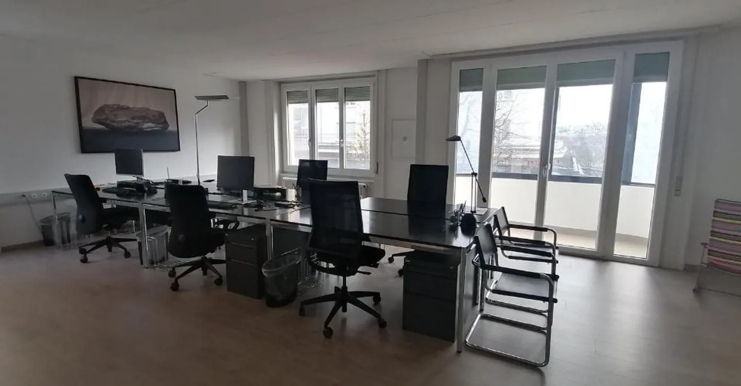Modern Office Space in Fribourg - Photo 4 of 9