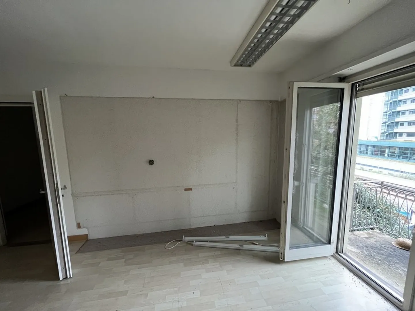 Office for Self-Realization, Limited until 28.02.2026 - Photo 3 of 9