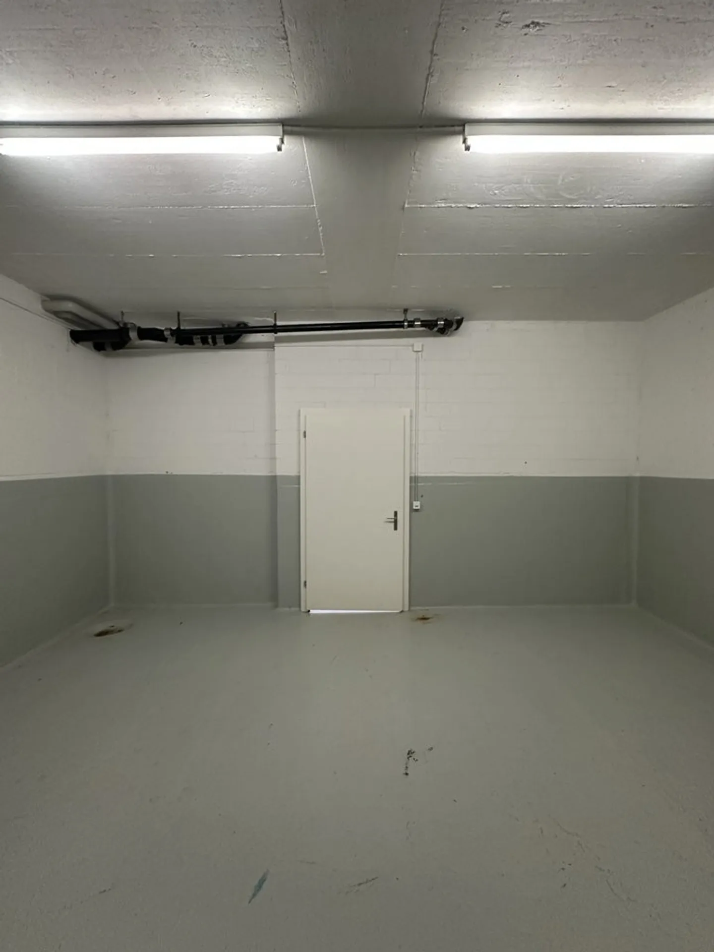Need more space? Craft room in the heart of Wettingen! - Photo 3 of 3