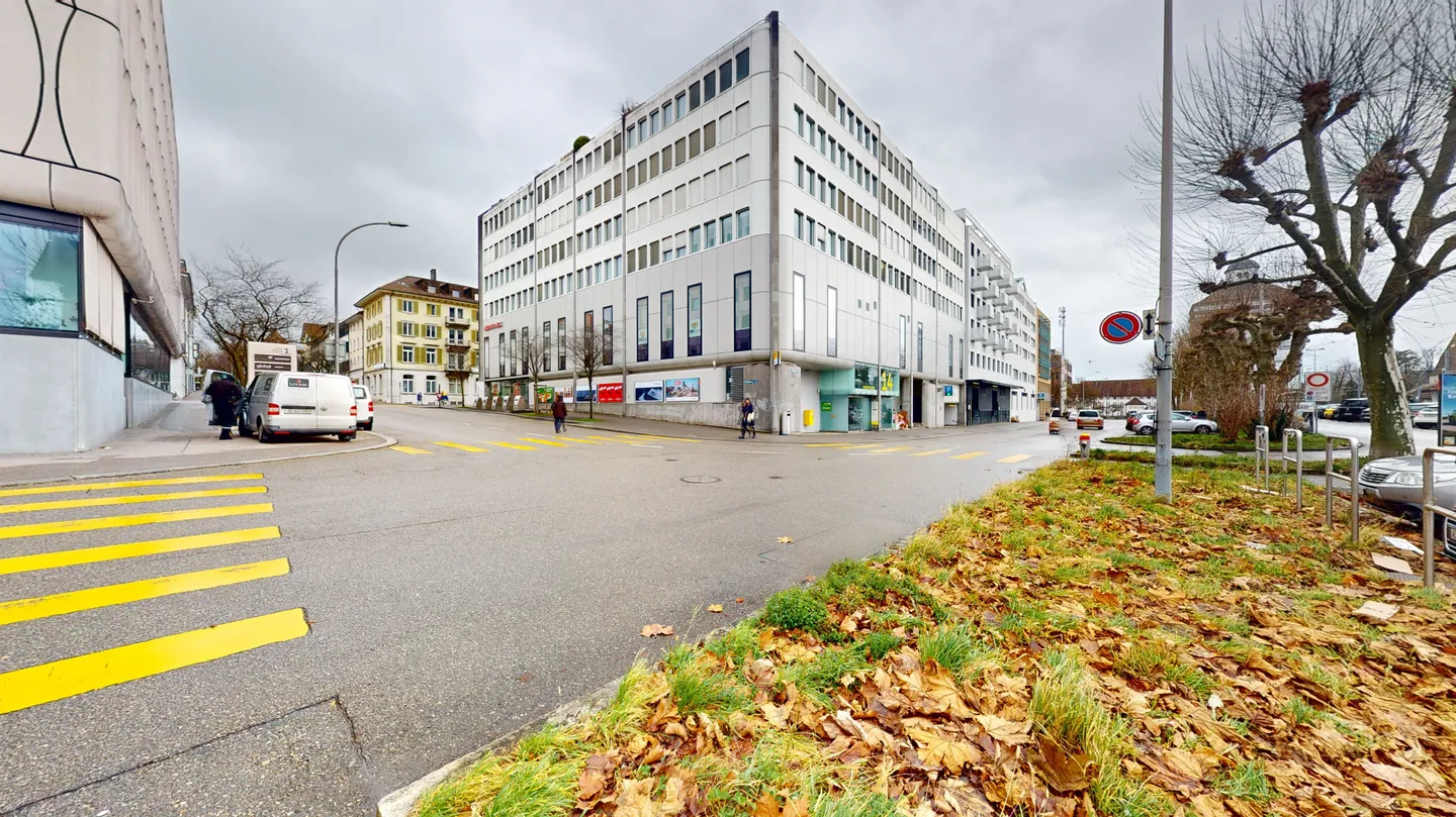 More Space + Power + Light = Your Ideal Storage Room in Solothurn - Photo 1 of 2