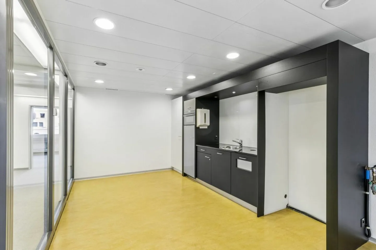 Espace de bureau moderne à Zurich-Altstetten - Photo 4 sur 11