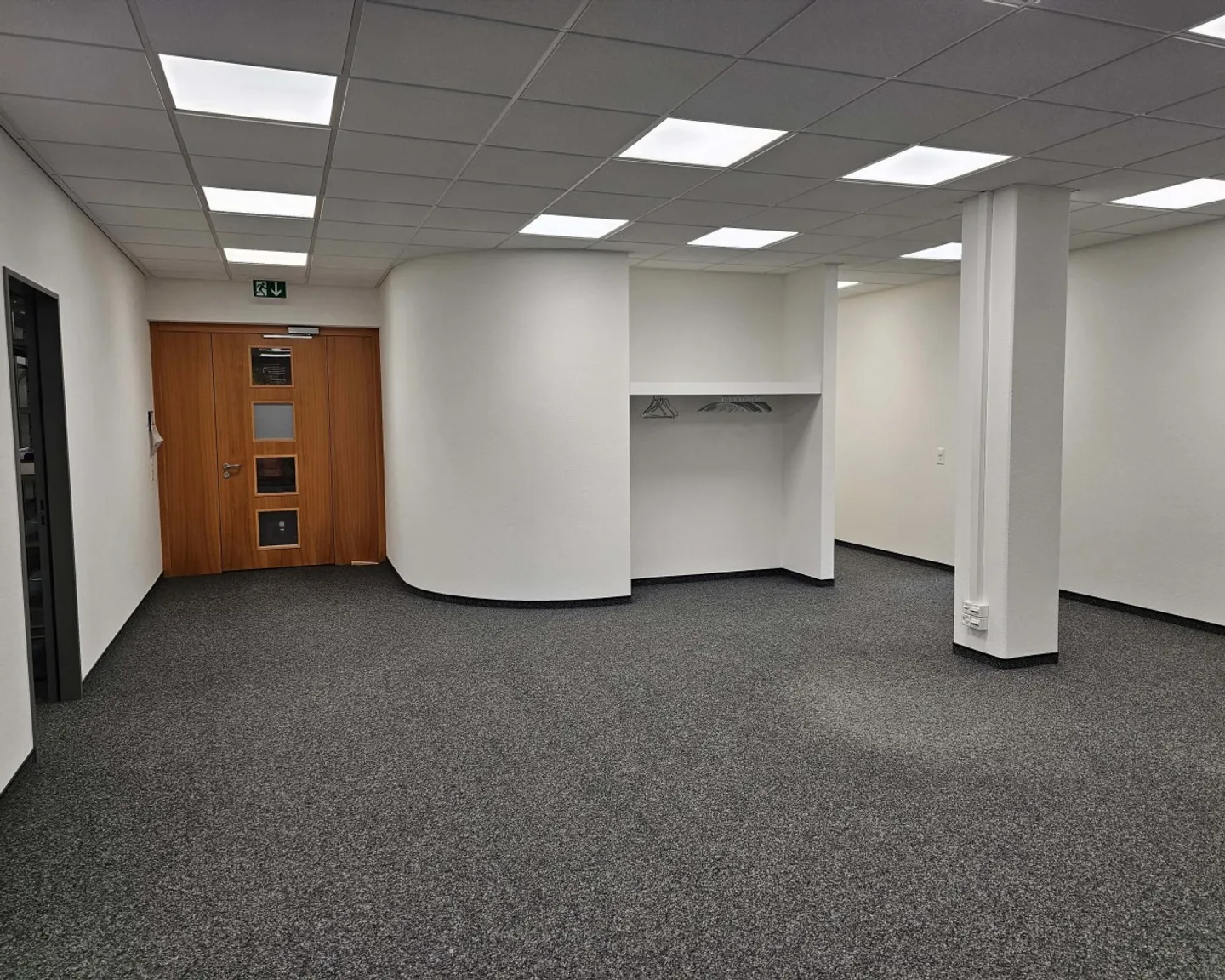 Bürofläche im Lindenpark - Foto 2 von 11
