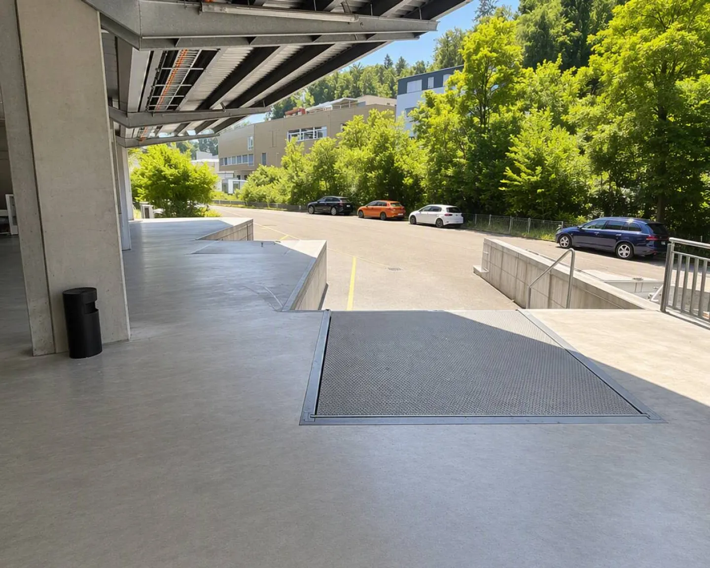 Commercial Building Bernstrasse Dietikon - Photo 5 of 6