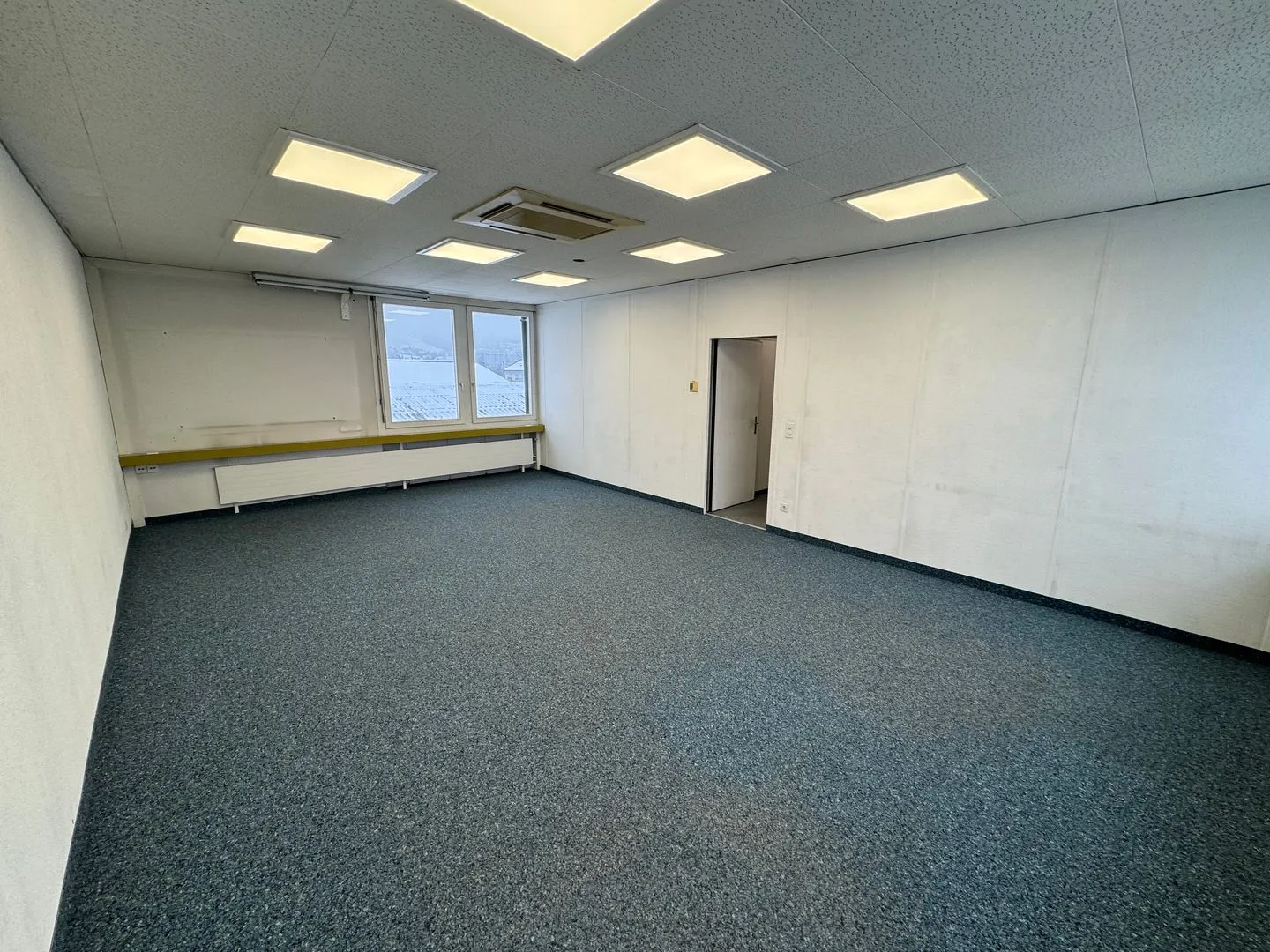 Geräumige Büro- und Gewerbefläche in Weinfelden zu vermieten - Photo 5 of 7