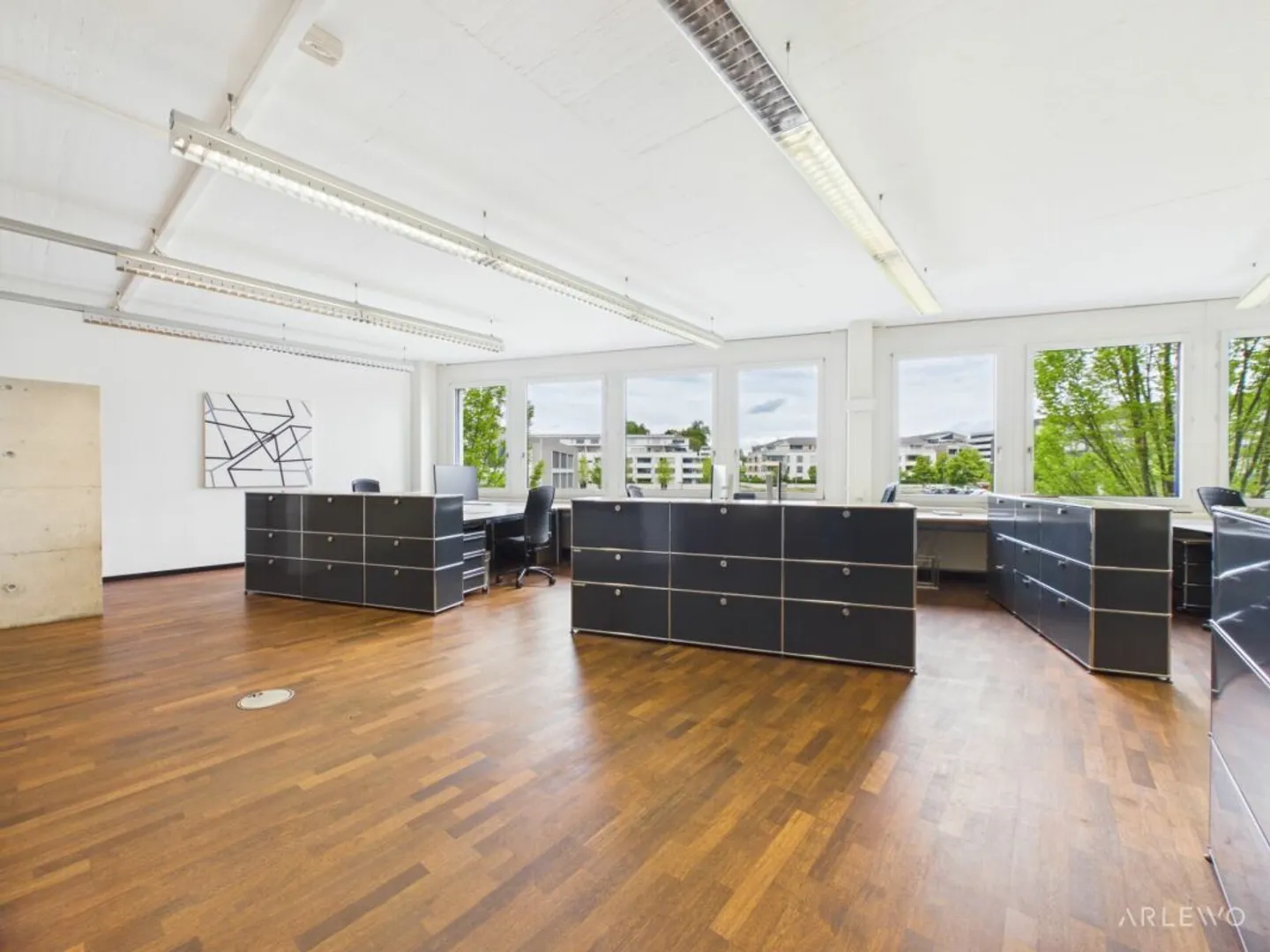 Your new business location: Modern offices in Steinhausen - Photo 4 of 10