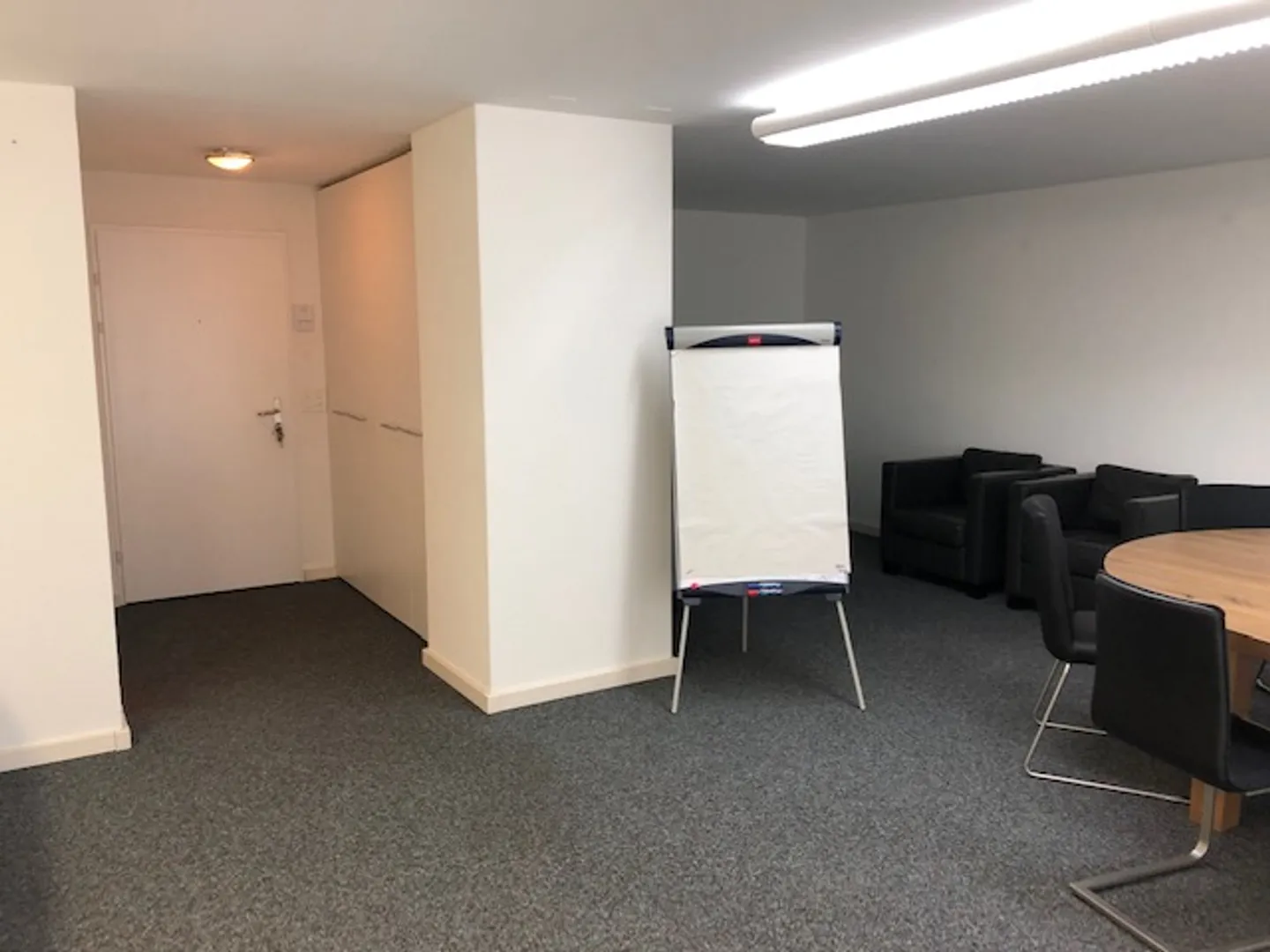 We offer space for your business! - Photo 3 of 7