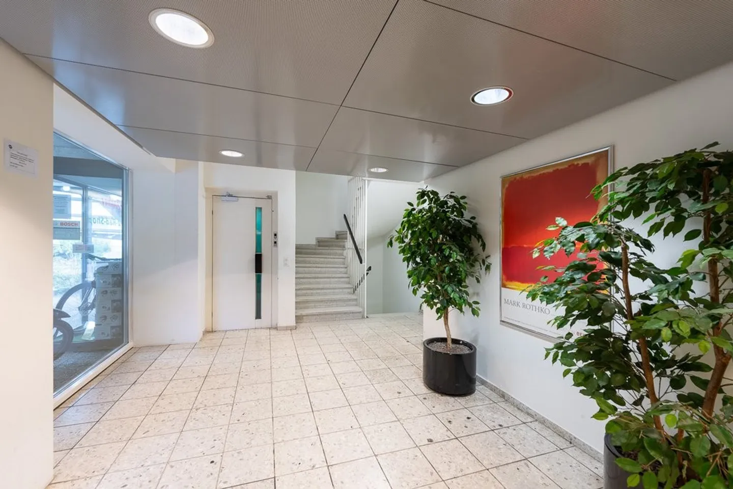 Kleine Bürofläche im Zentrum Oberwil - Photo 3 of 5