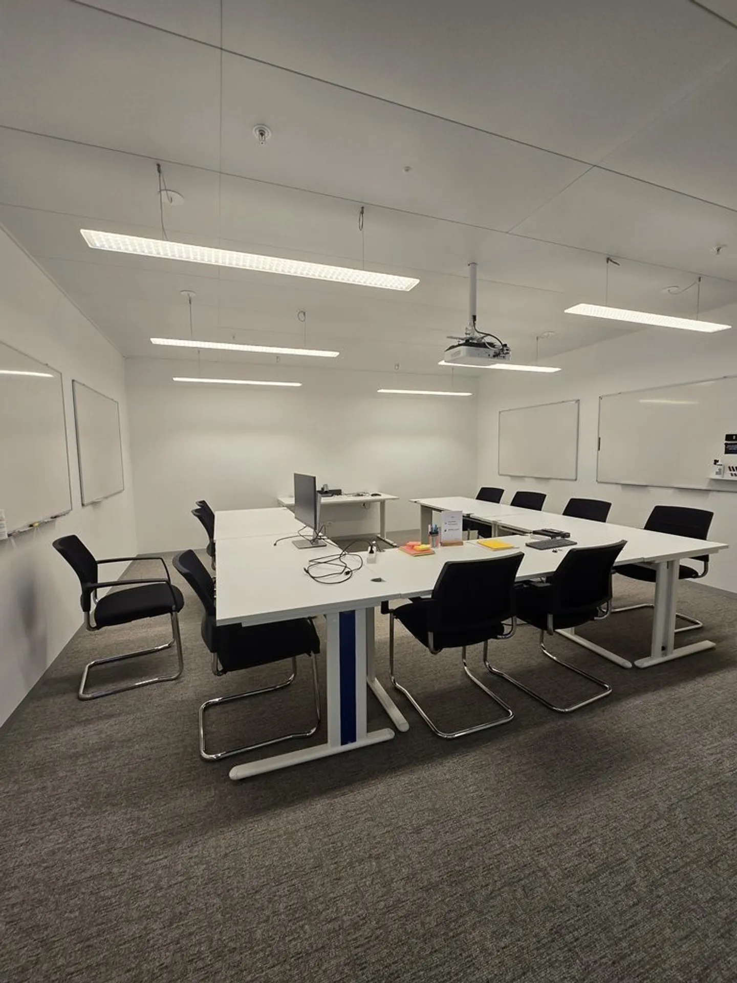 Superficie di 600m2 disponibile a Vidy-Ouchy! - Foto 5 di 5
