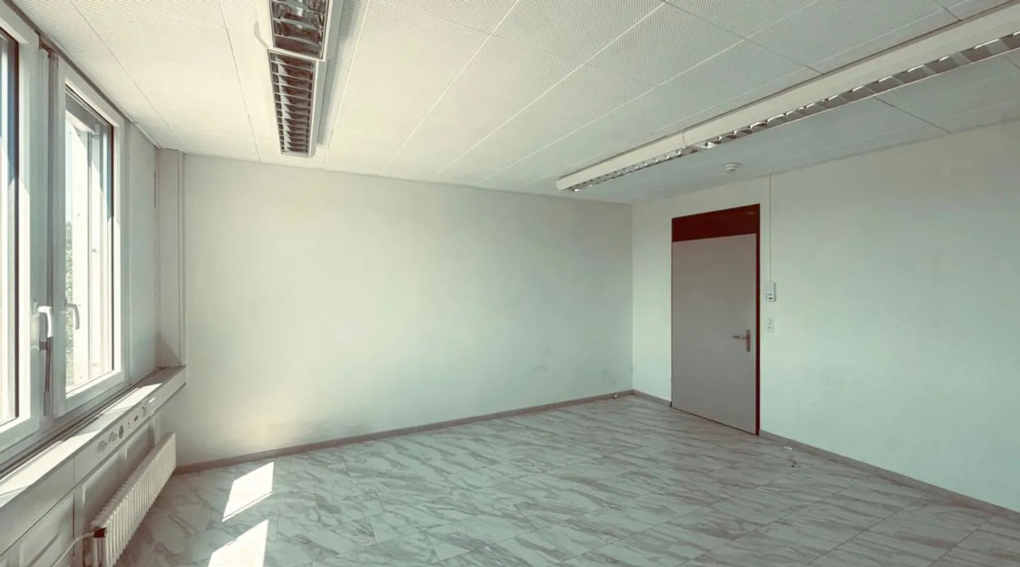 Attraktives Einzelbüro an zentraler Lage in Winterthur zu vermieten - Photo 3 of 4