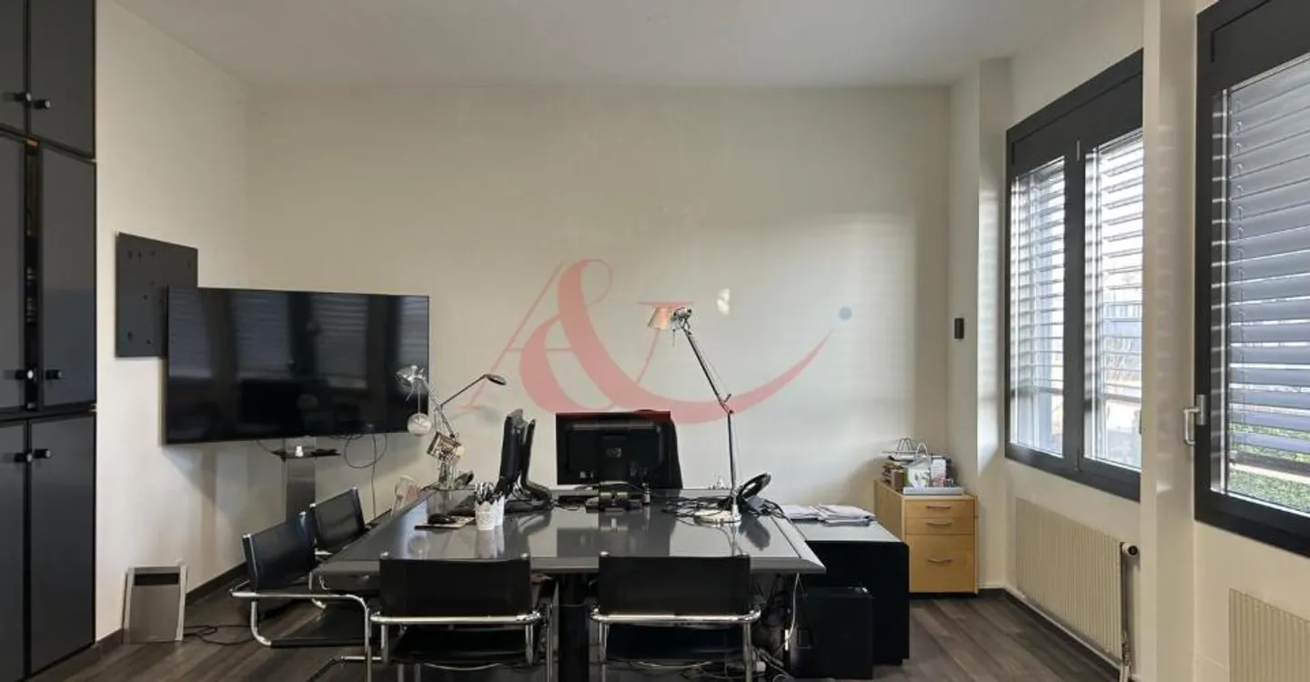 Büro 1 Zimmer - Foto 1 von 5