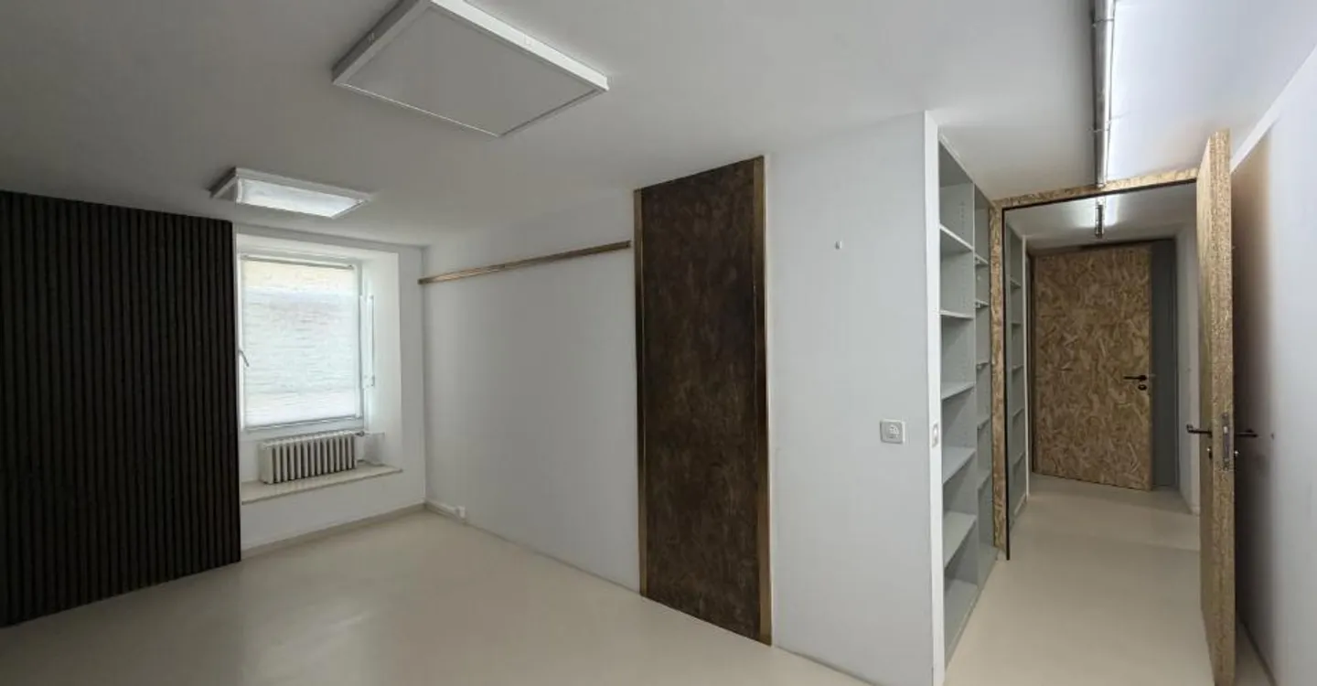 Bureau 6 pièces - Photo 4 of 13