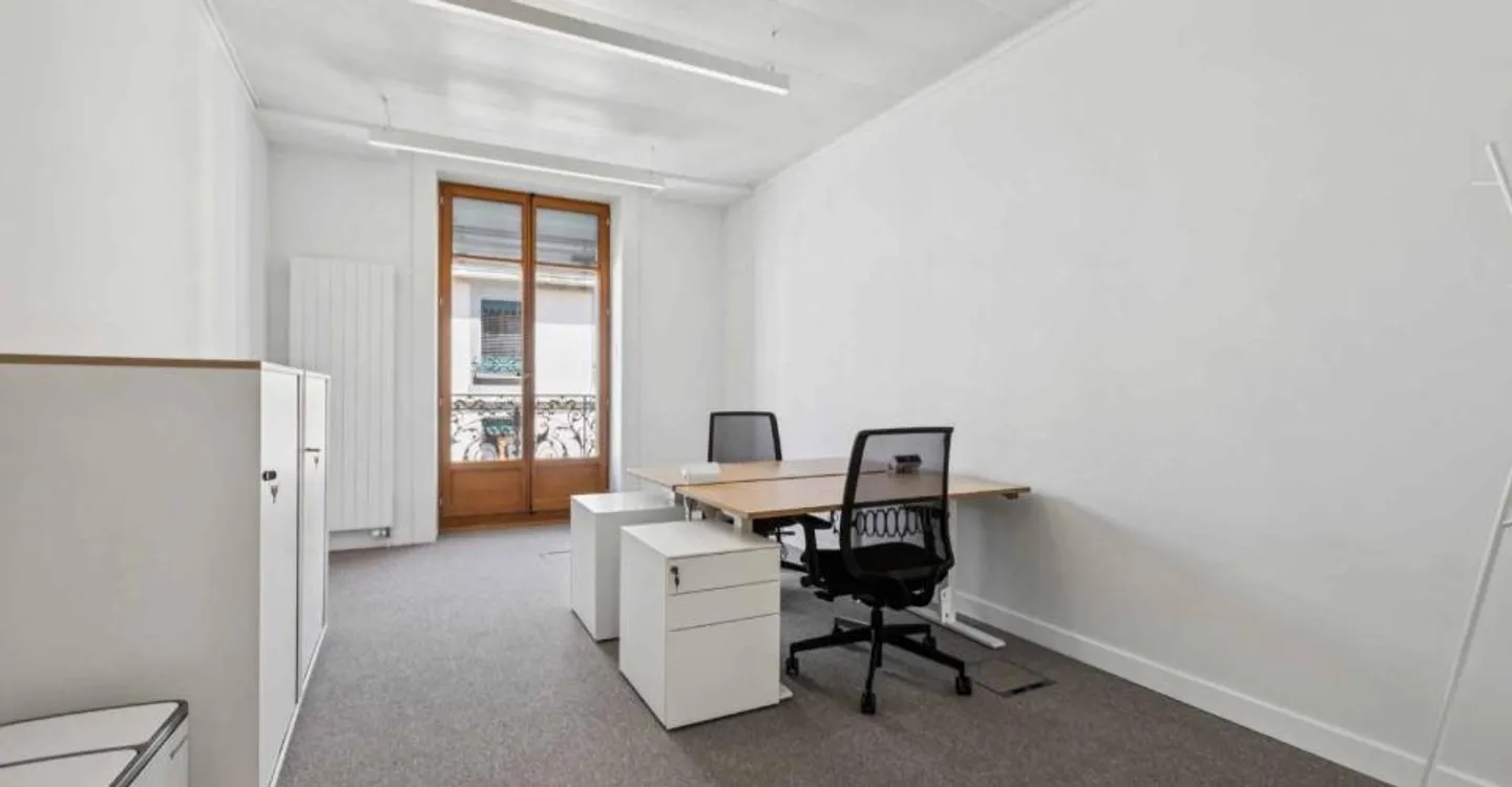 Office 1 room - Photo 2 of 9