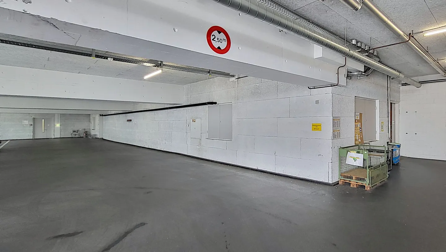 Accessible Commercial Spaces in TechCenter Reinach! - Photo 2 of 13