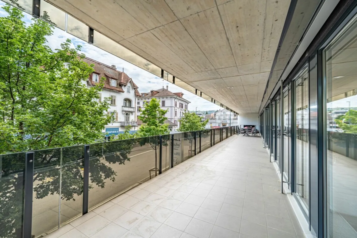 La tua nuova sede commerciale: Spazio commerciale direttamente alla stazione di Sursee - Foto 11 di 11