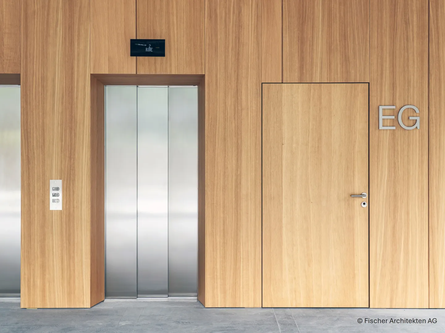 Premium Commercial Building am Zürichsee - Foto 4 von 7