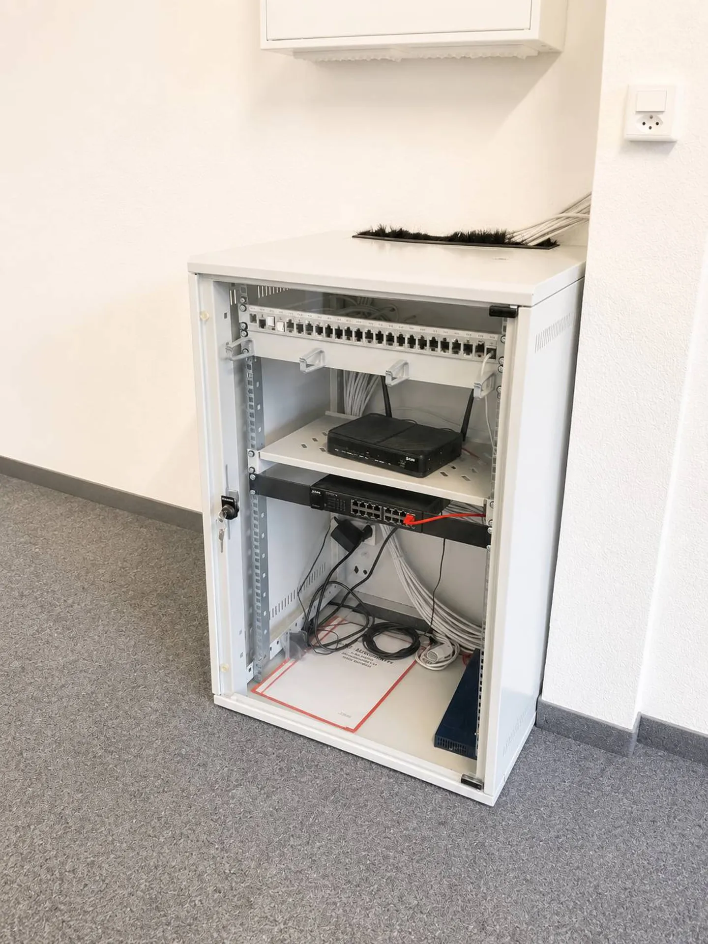 Gewerbefläche in Dietlikon - Foto 2 von 10