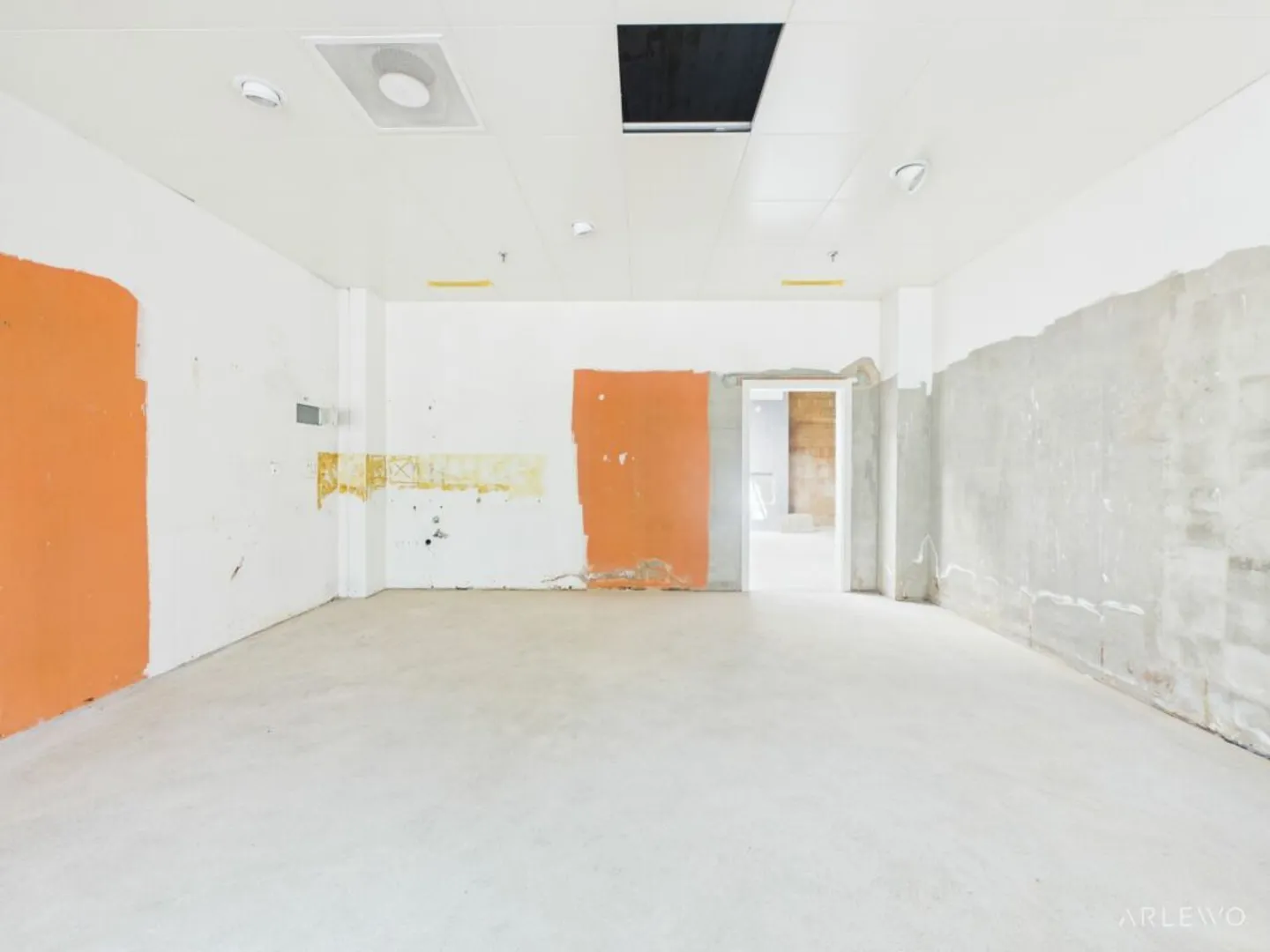 Your new location in Neudorf-Center - Photo 2 of 6