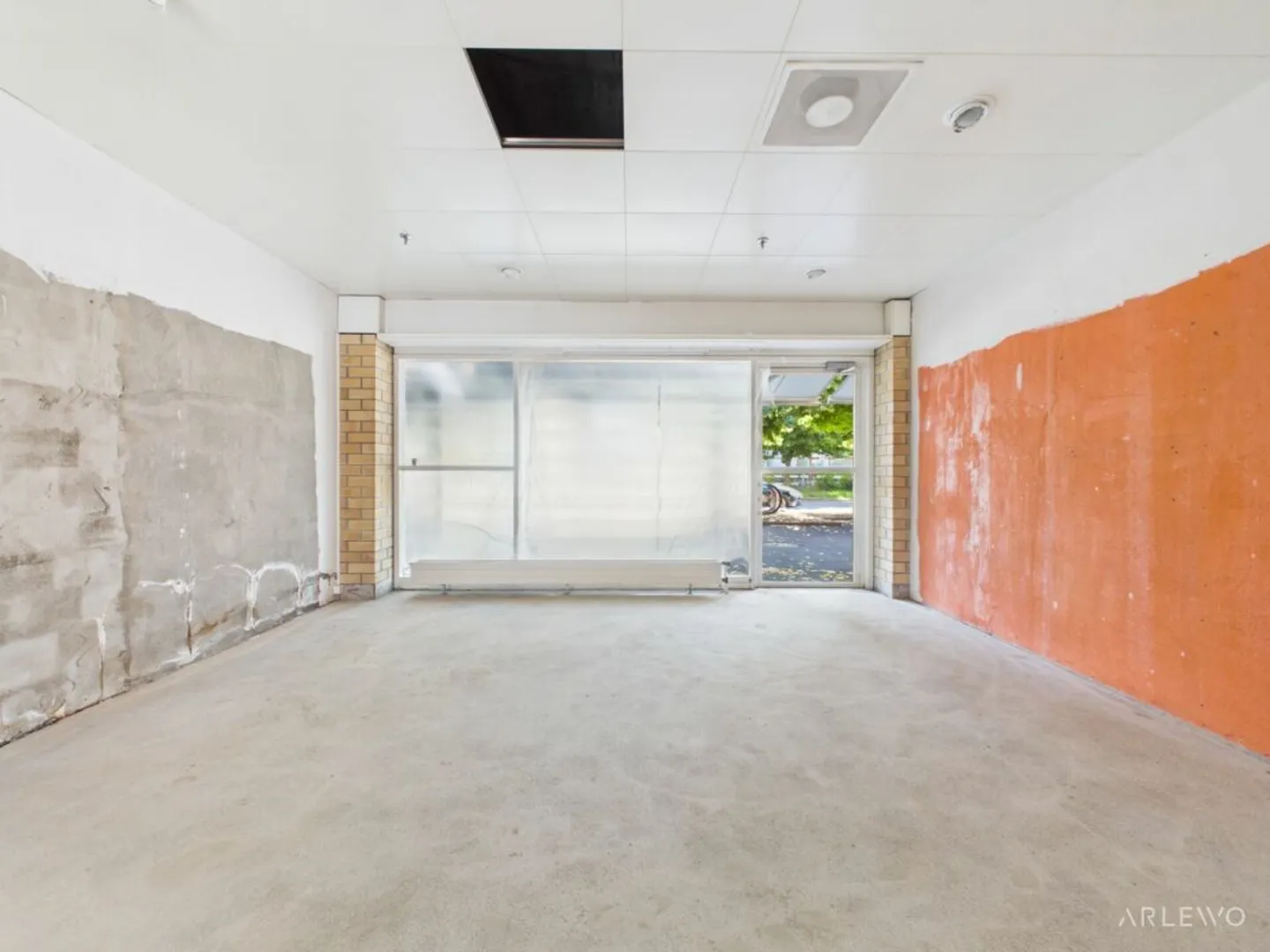 Your new location in Neudorf-Center - Photo 6 of 6