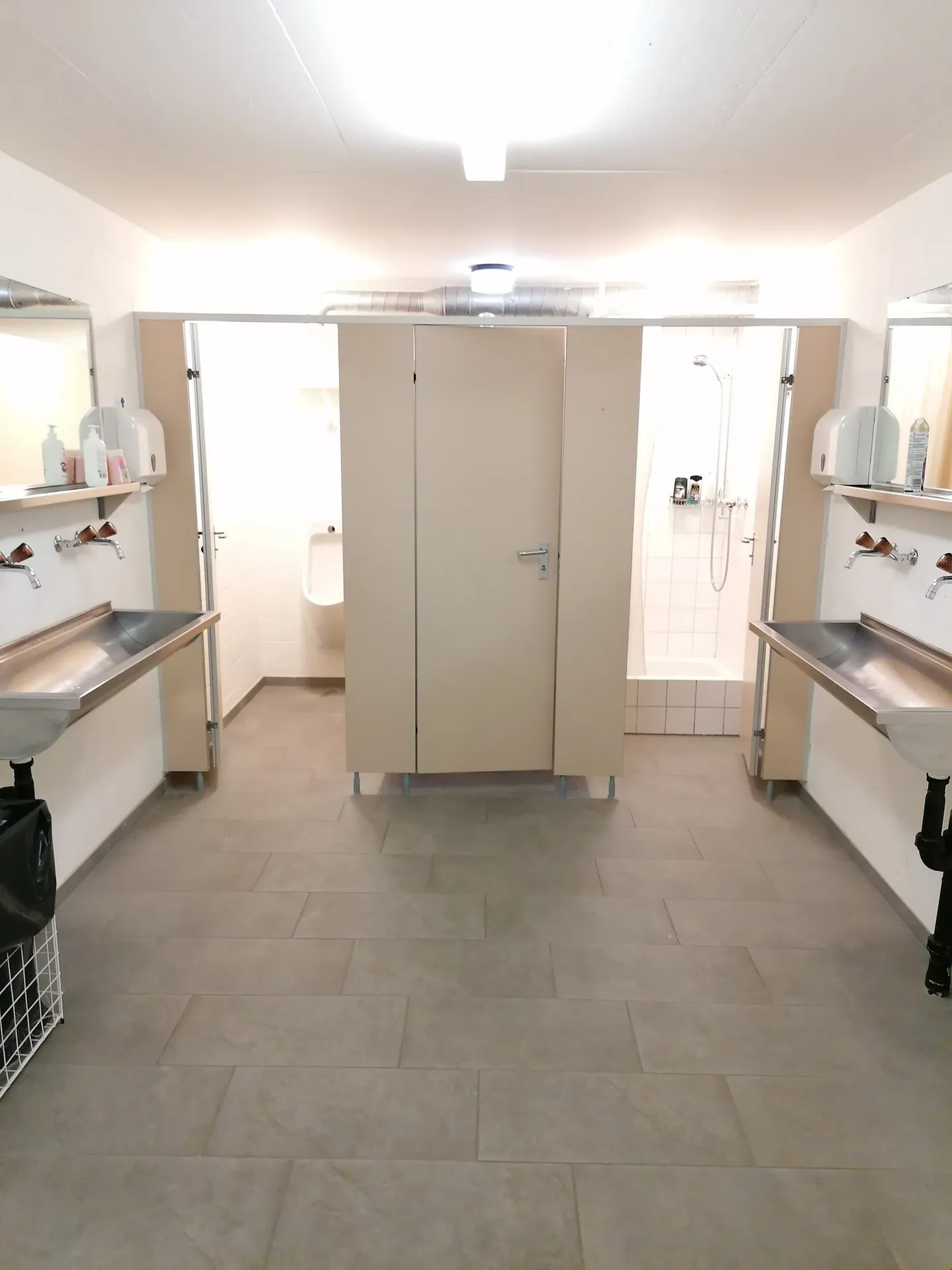Partially developed commercial/industrial space on the ground floor, in the best location - Photo 9 of 10