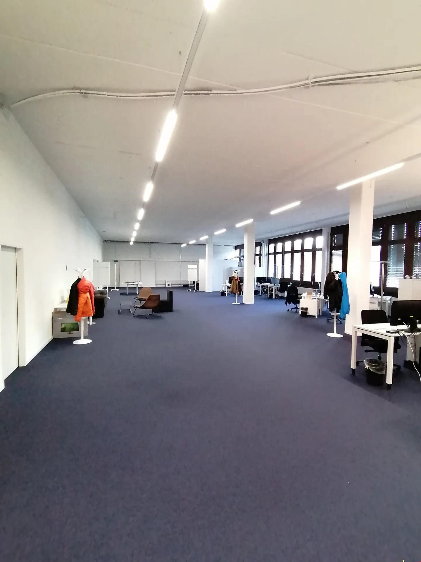 Partially developed commercial/industrial space on the ground floor, in the best location - Photo 7 of 10