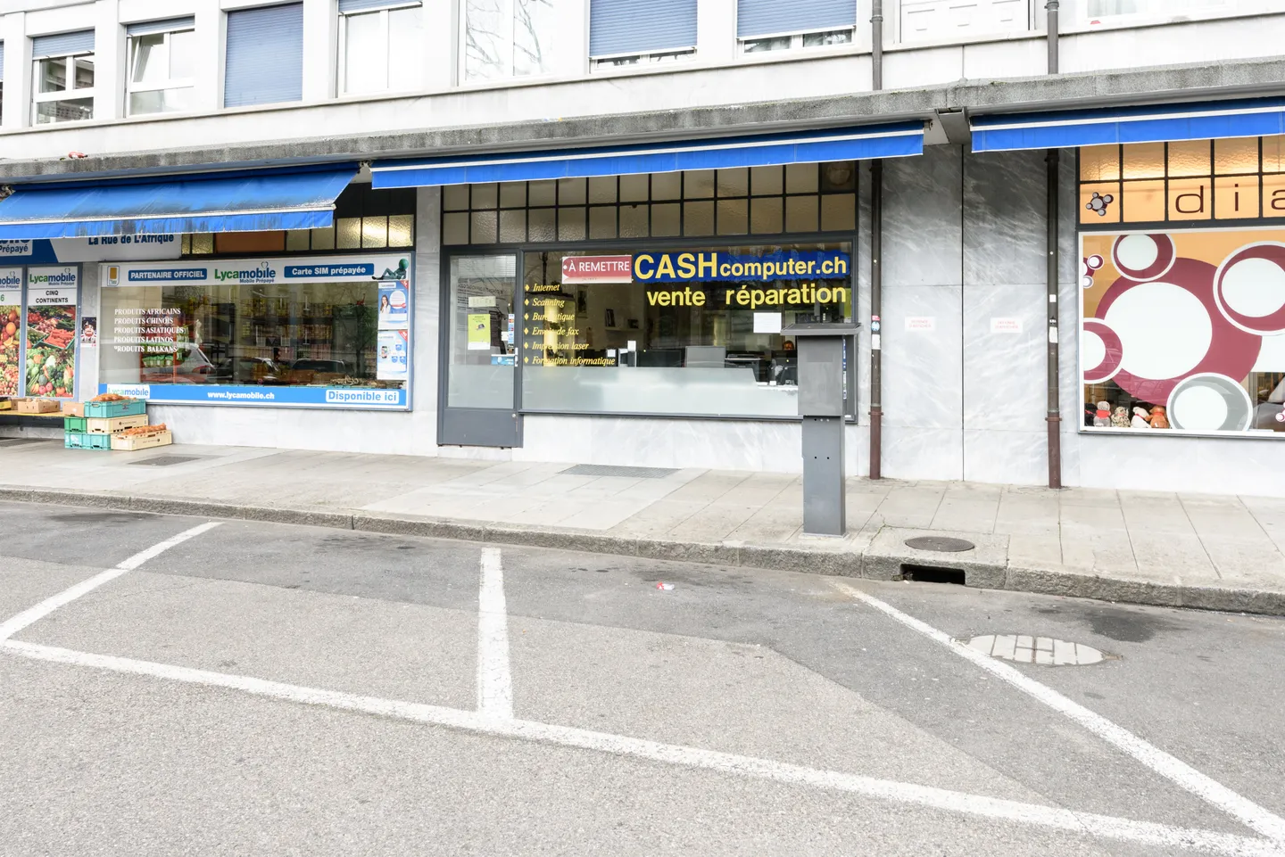 Commercial arcade near Cornavin station - Photo 2 of 5