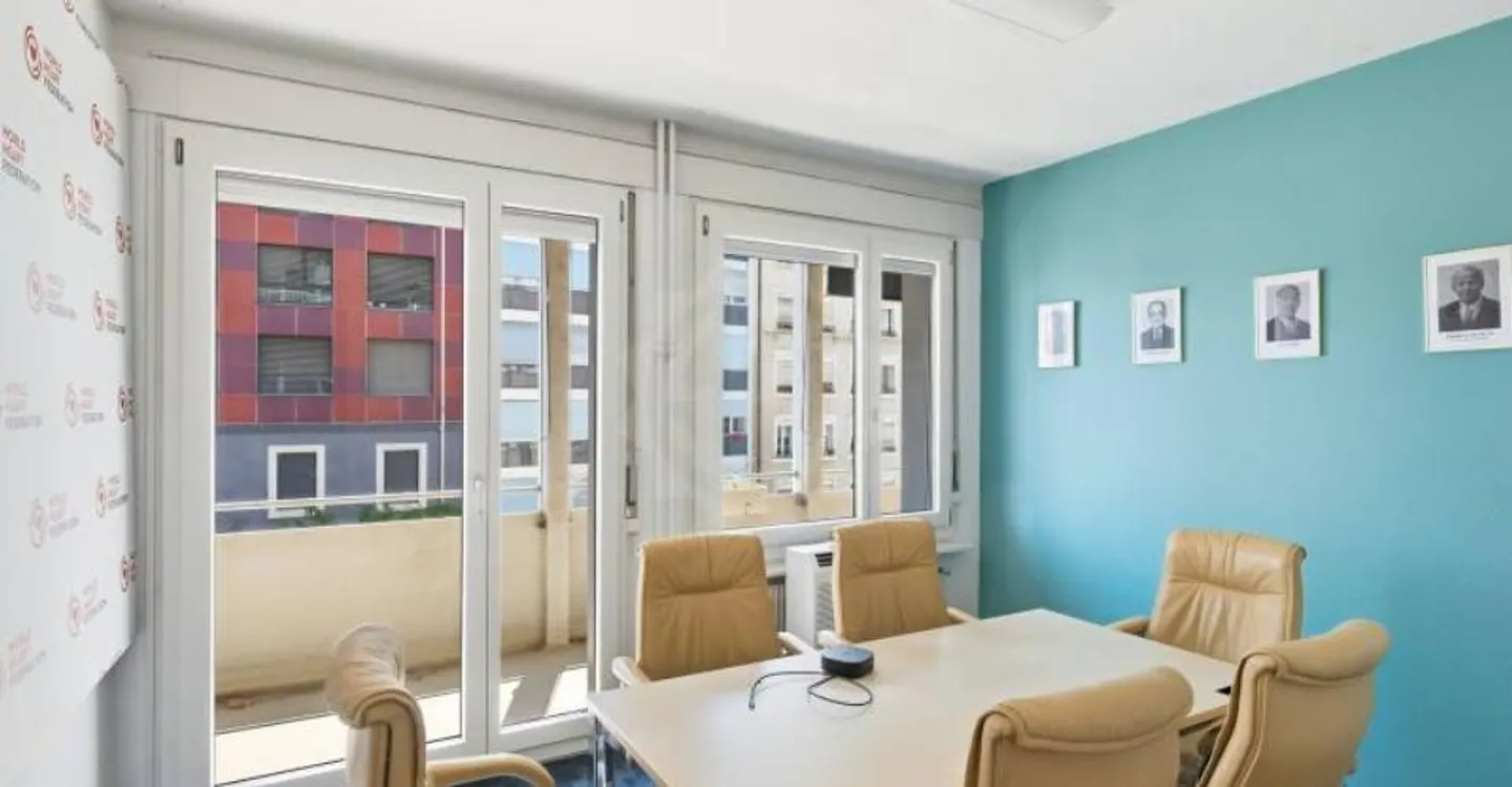 Spacious Office Space in Geneva - Photo 9 of 11